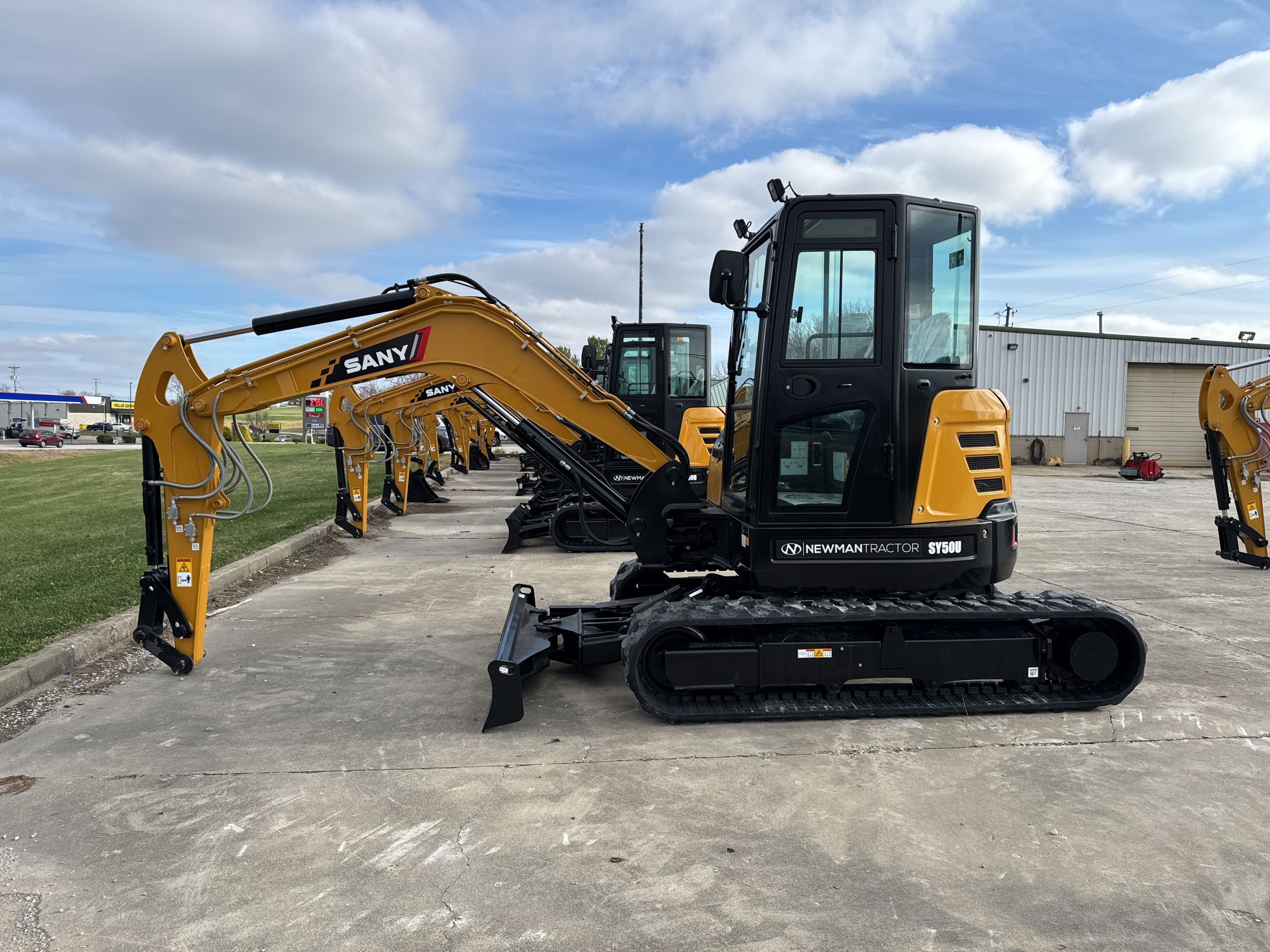 2025 SANY SY50U Photo 2 Thumbnail