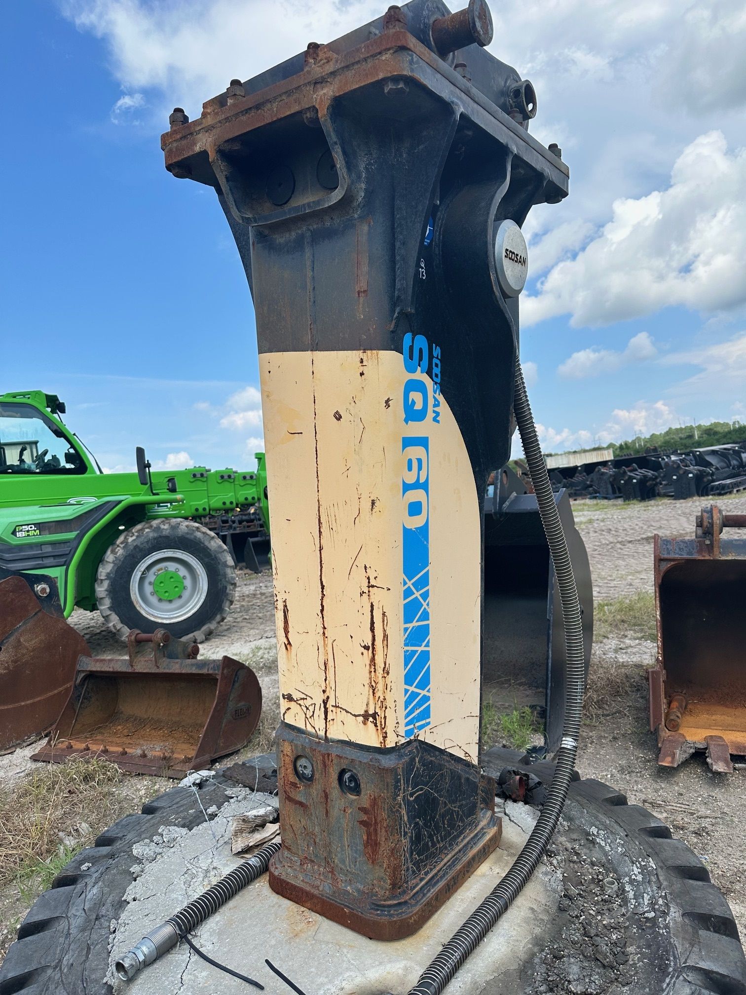 SQ60 3,000 FT/LB HAMMER FOR SY135C/SY155C Photo 4 Thumbnail