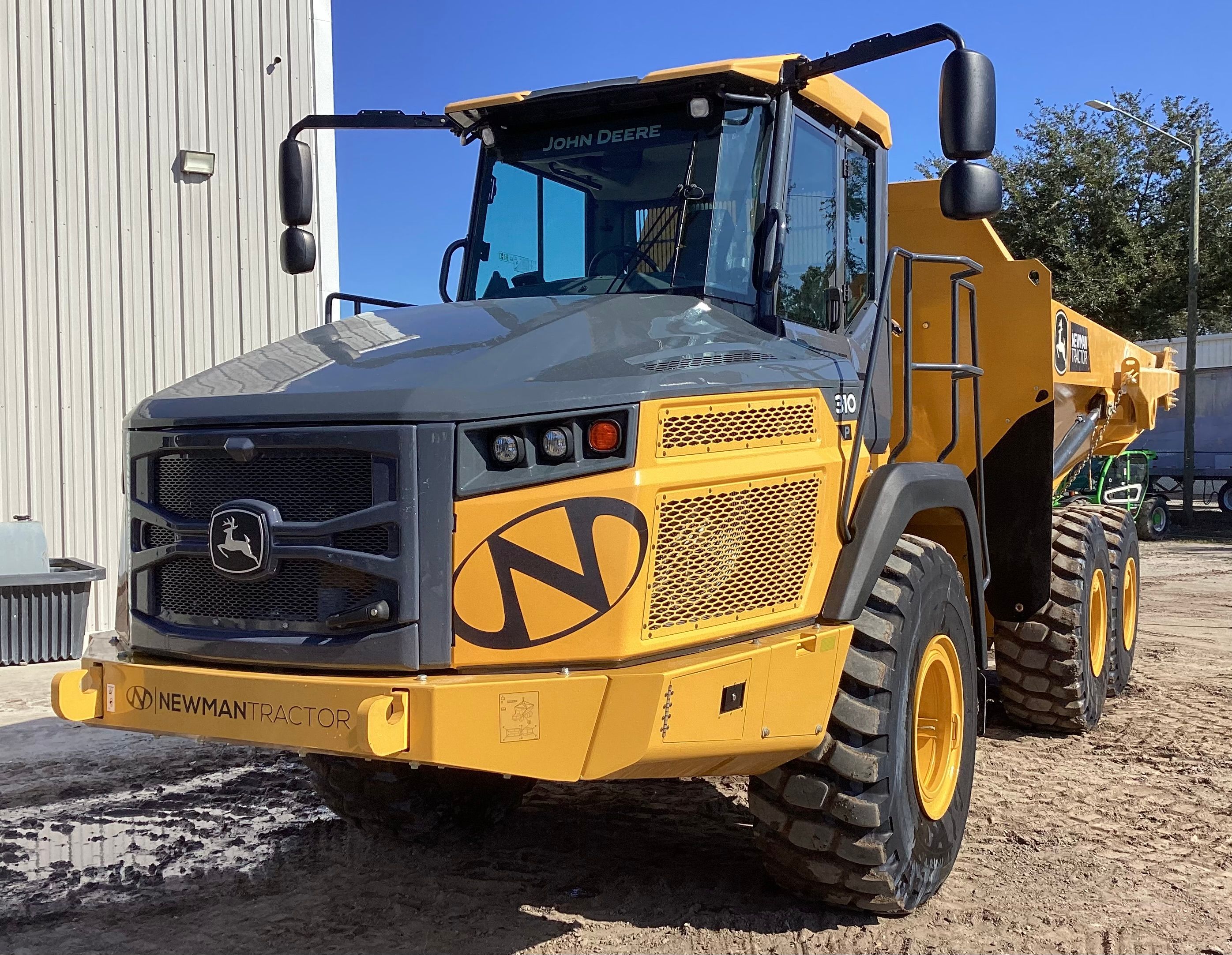 2024 JOHN DEERE 310P Photo 1 Thumbnail