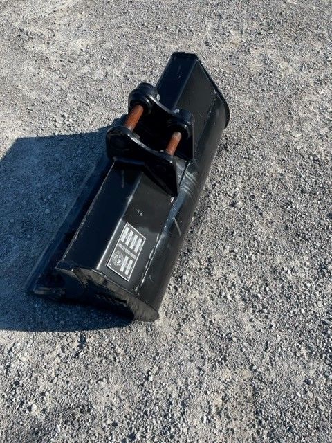 36" DC BUCKET FOR SY16C Photo 2 Thumbnail