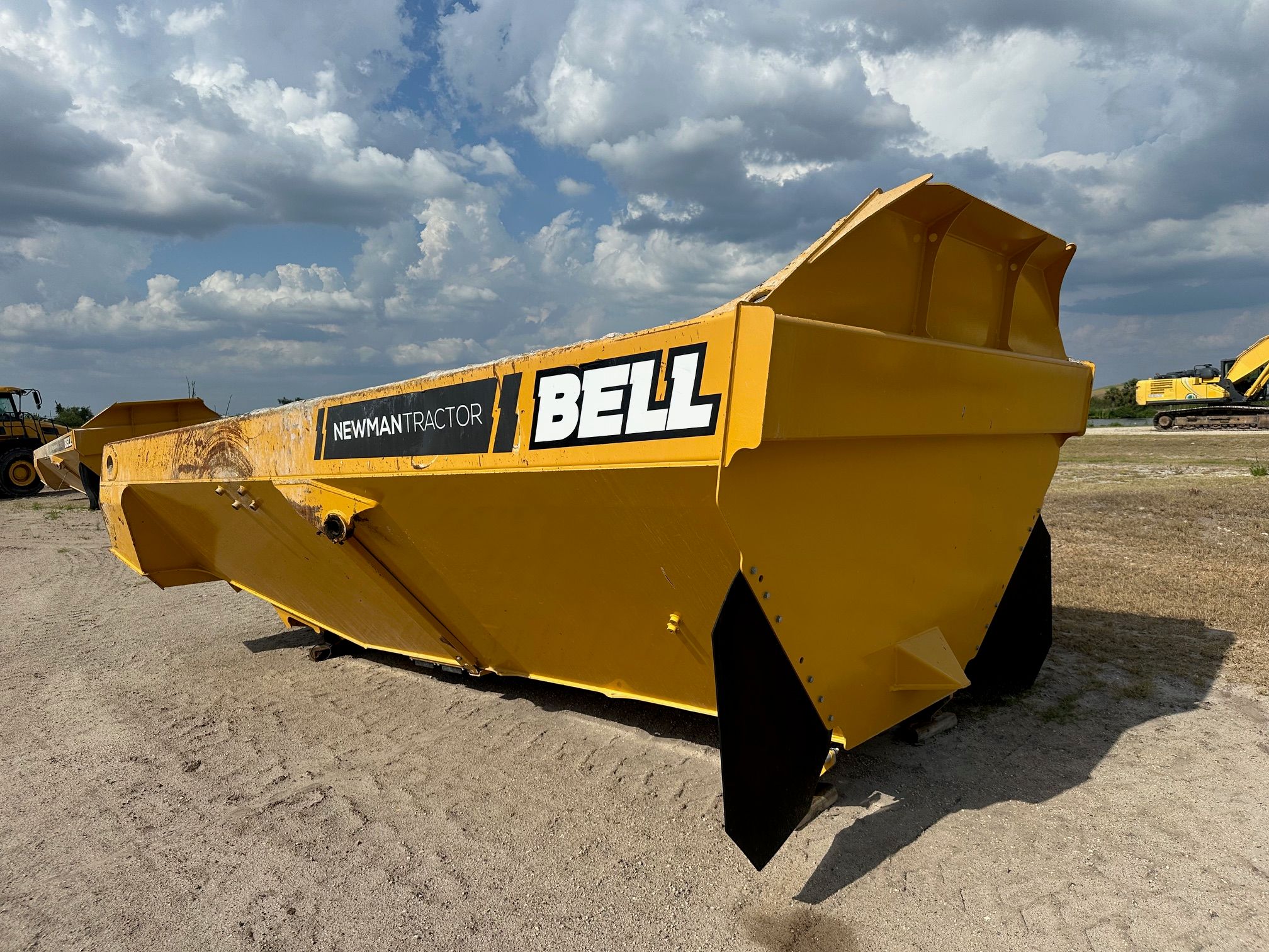 BELL B30E OFFROAD TRUCK BED Photo 1 Thumbnail