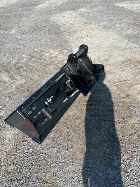 50" TILTING BUCKET FOR SY50U Photo 3 Thumbnail