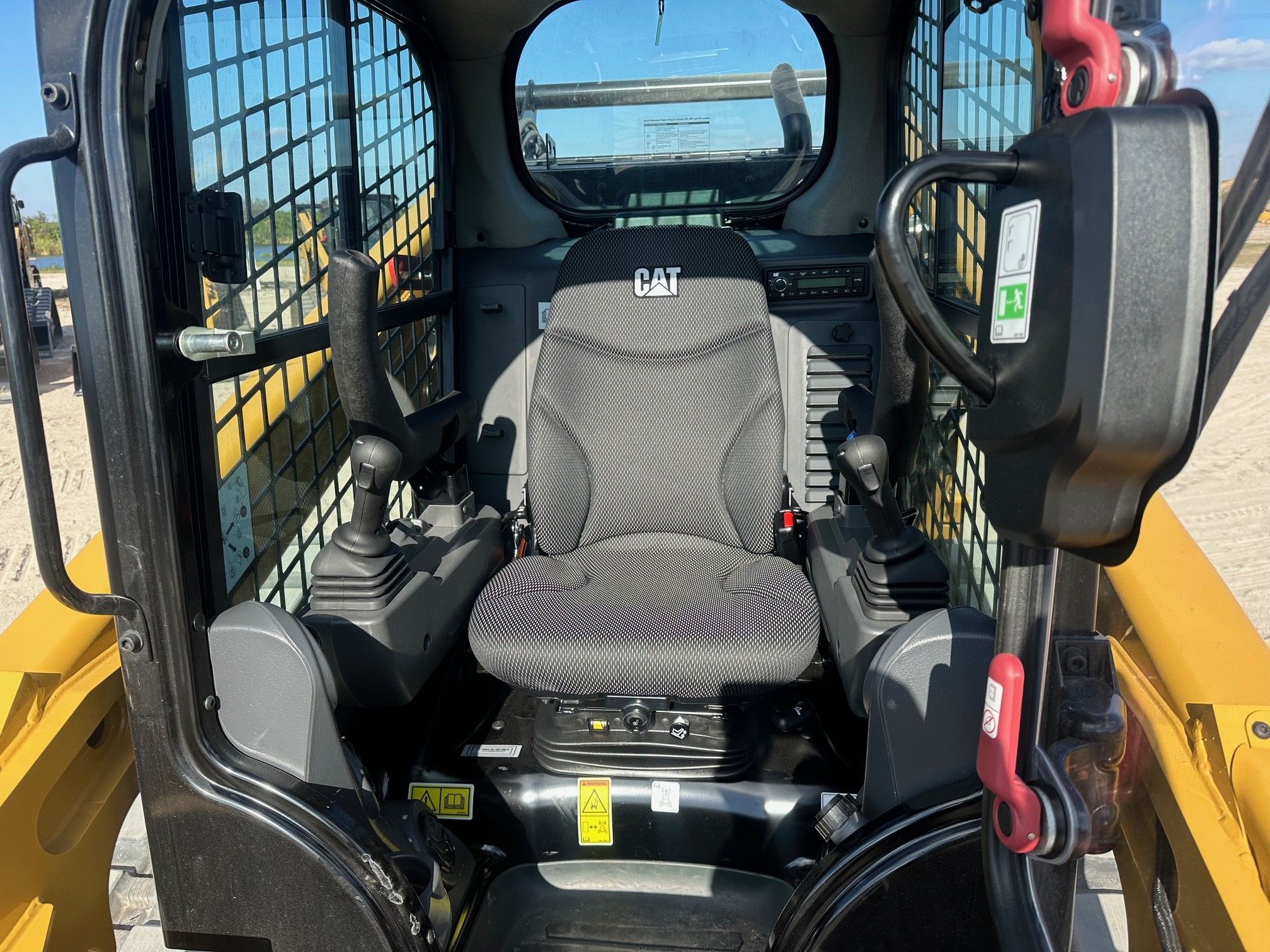 2024 CAT 299D3 Photo 7 Thumbnail