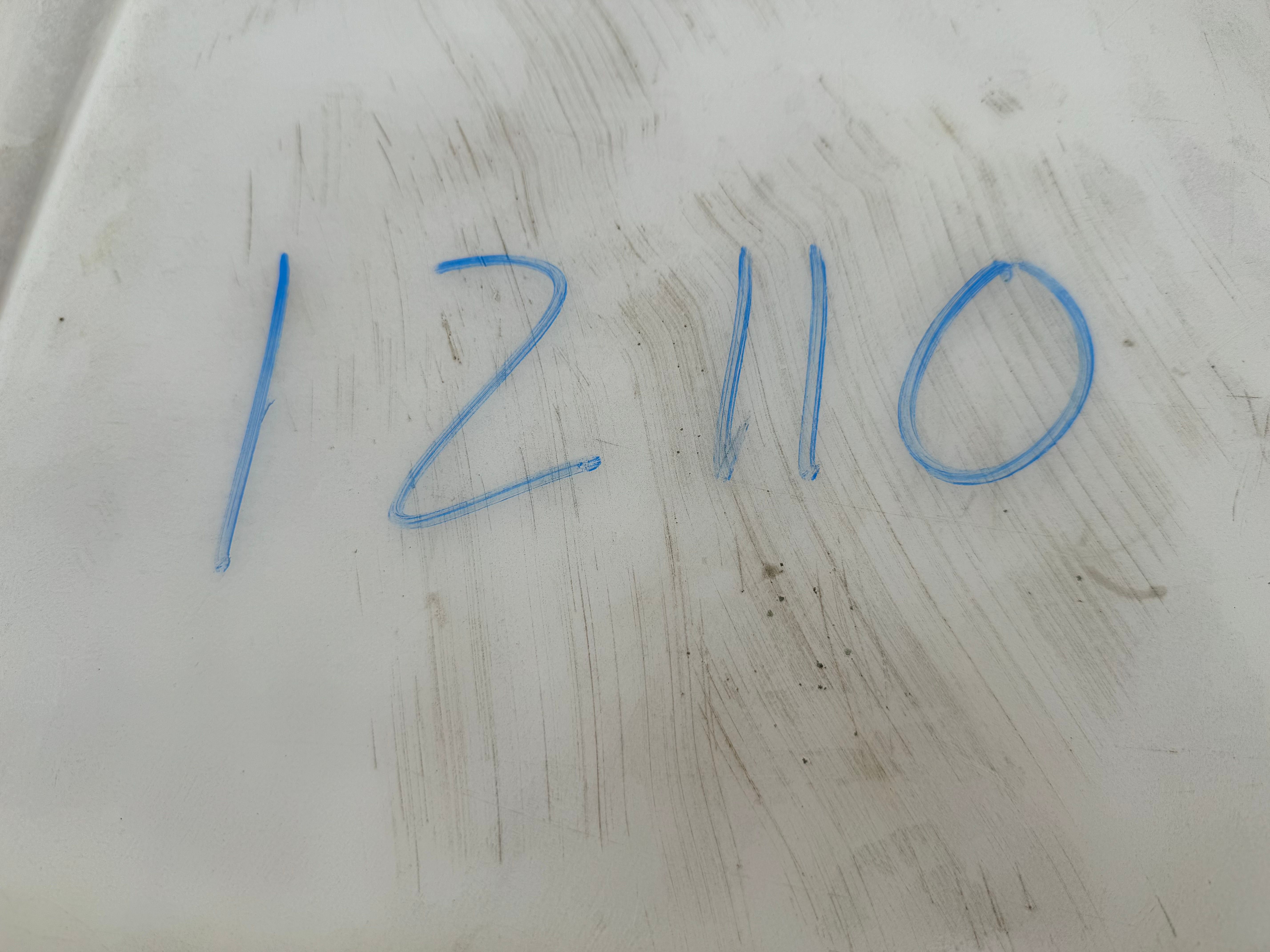 1550 GALLON WATER TANK Photo 4 Thumbnail