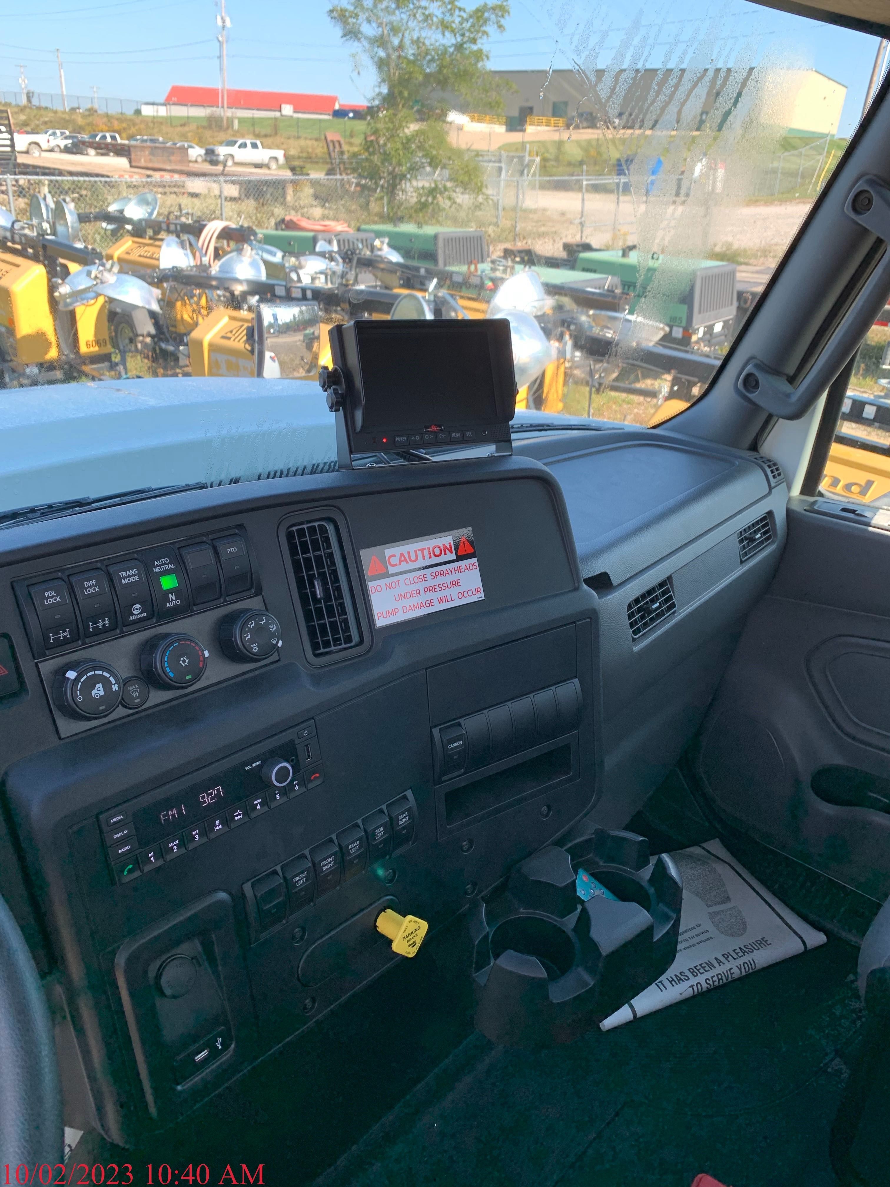 2024 INTERNATIONAL HV607 Photo 13 Thumbnail