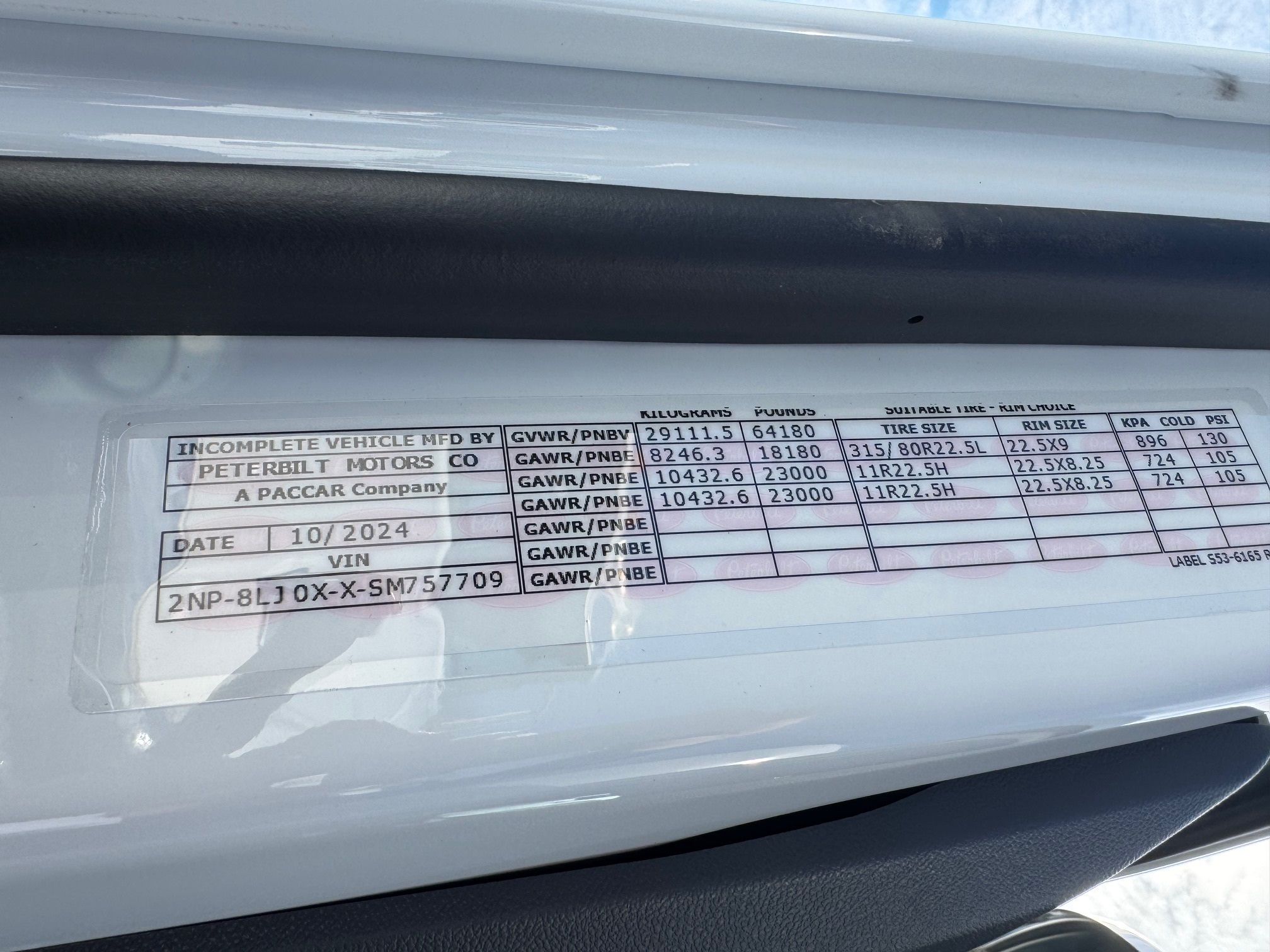 2025 PETERBILT 548 WATER Photo 9 Thumbnail