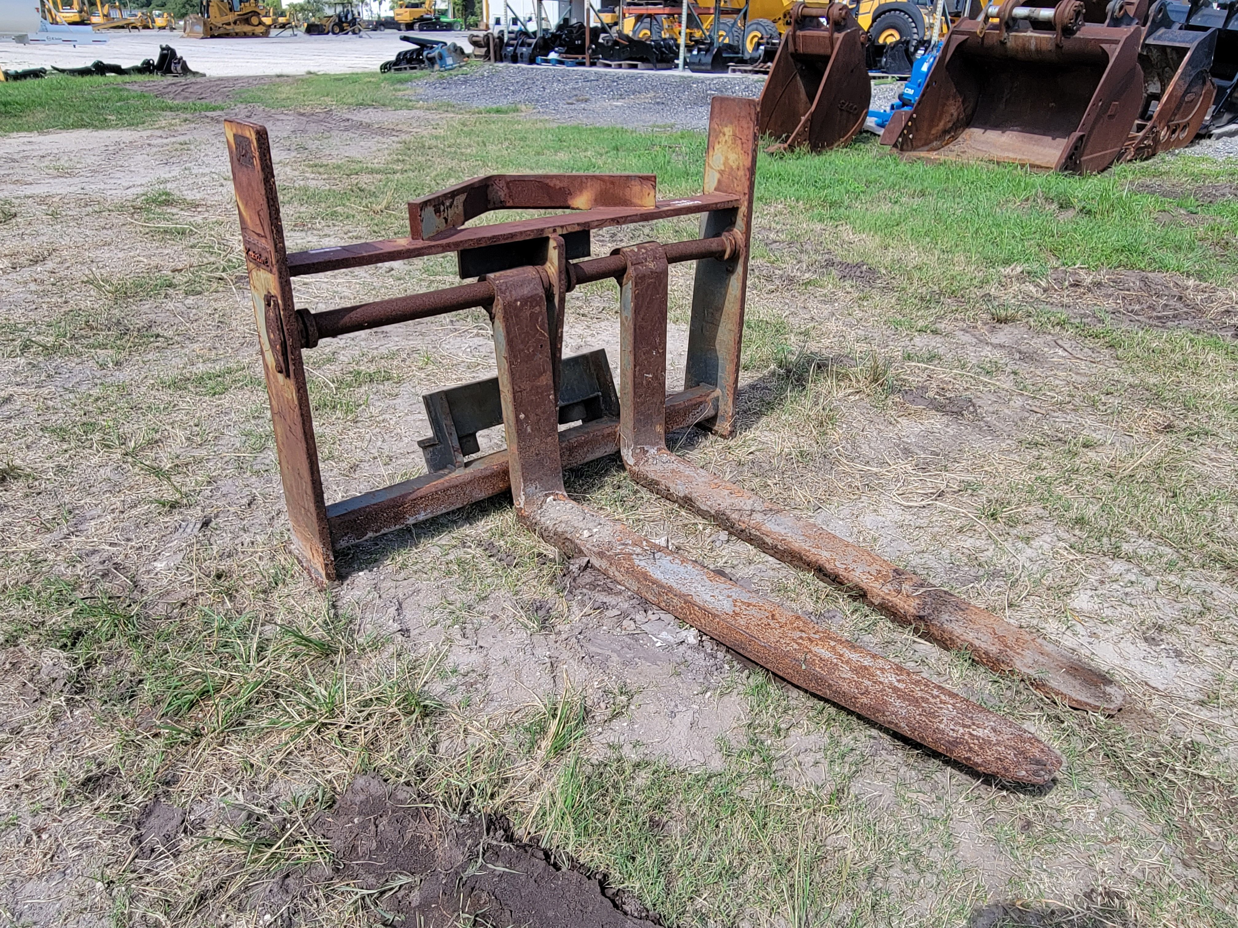 FORKS FOR HYUNDAI HL757-9A Photo 1 Thumbnail