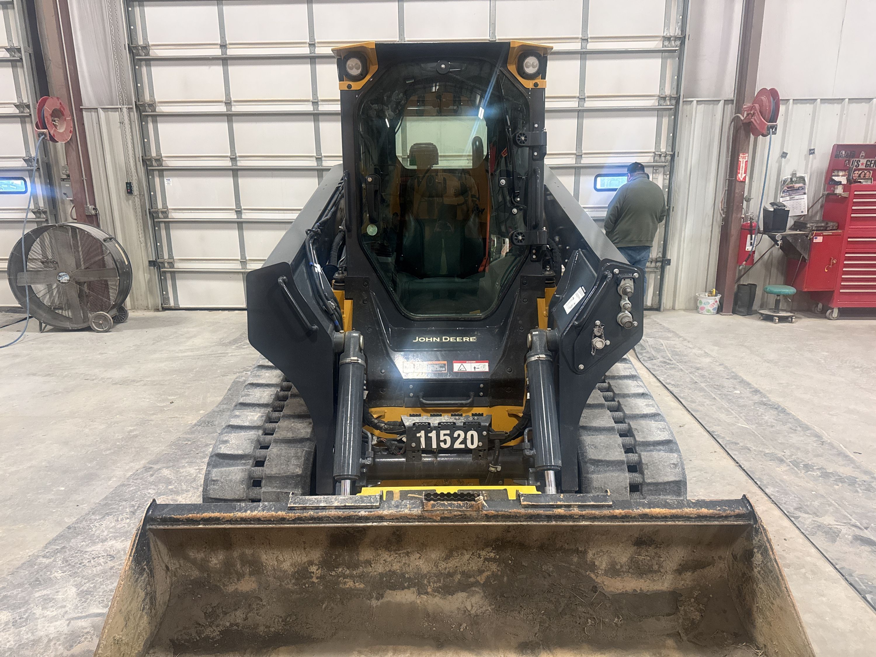 2024 JOHN DEERE 333P Photo 8 Thumbnail