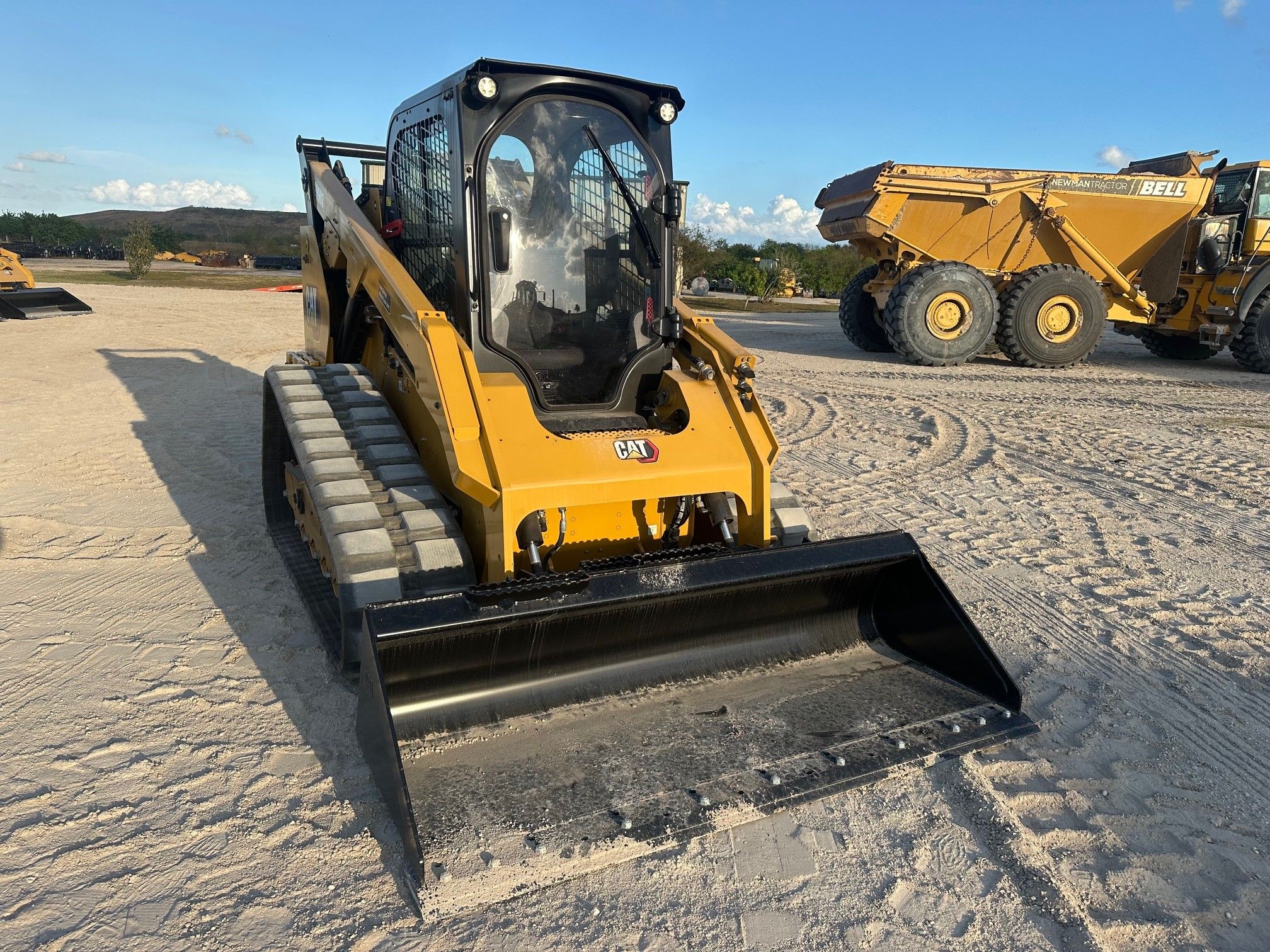 2024 CAT 299D3 Photo 6 Thumbnail