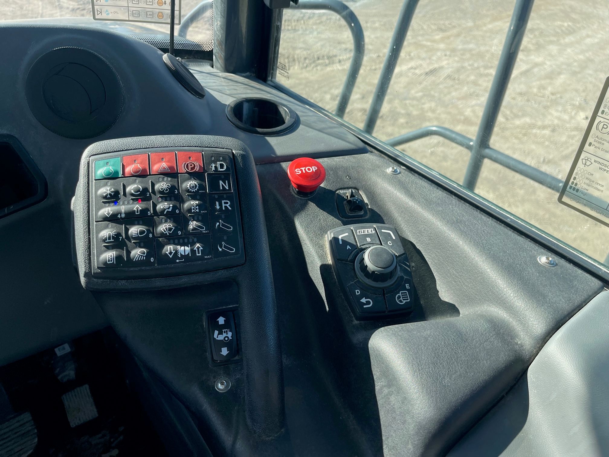 2021 BELL B20E Photo 10 Thumbnail