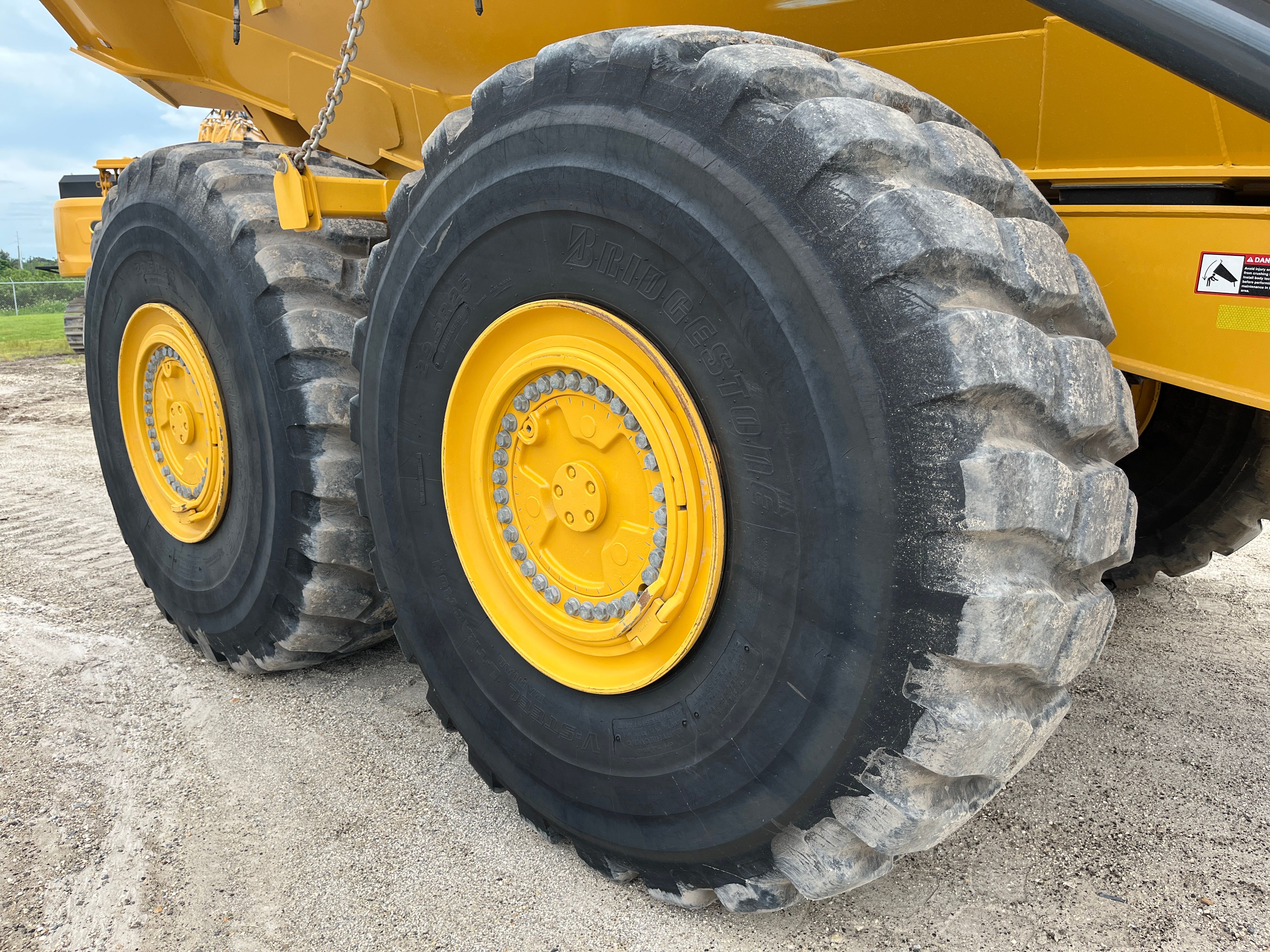 2023 JOHN DEERE 460P Photo 14 Thumbnail