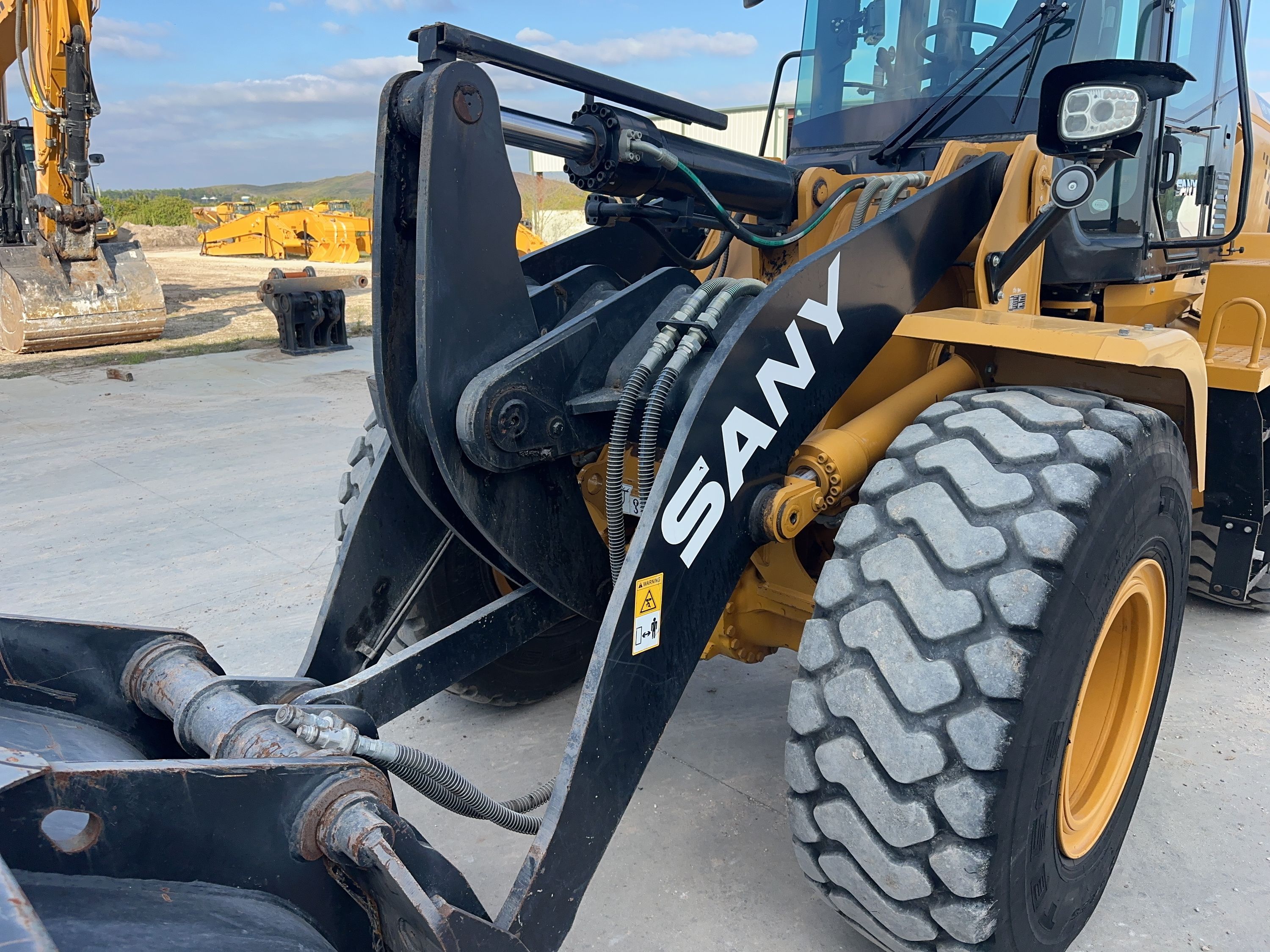 2023 SANY SW305K Photo 16 Thumbnail