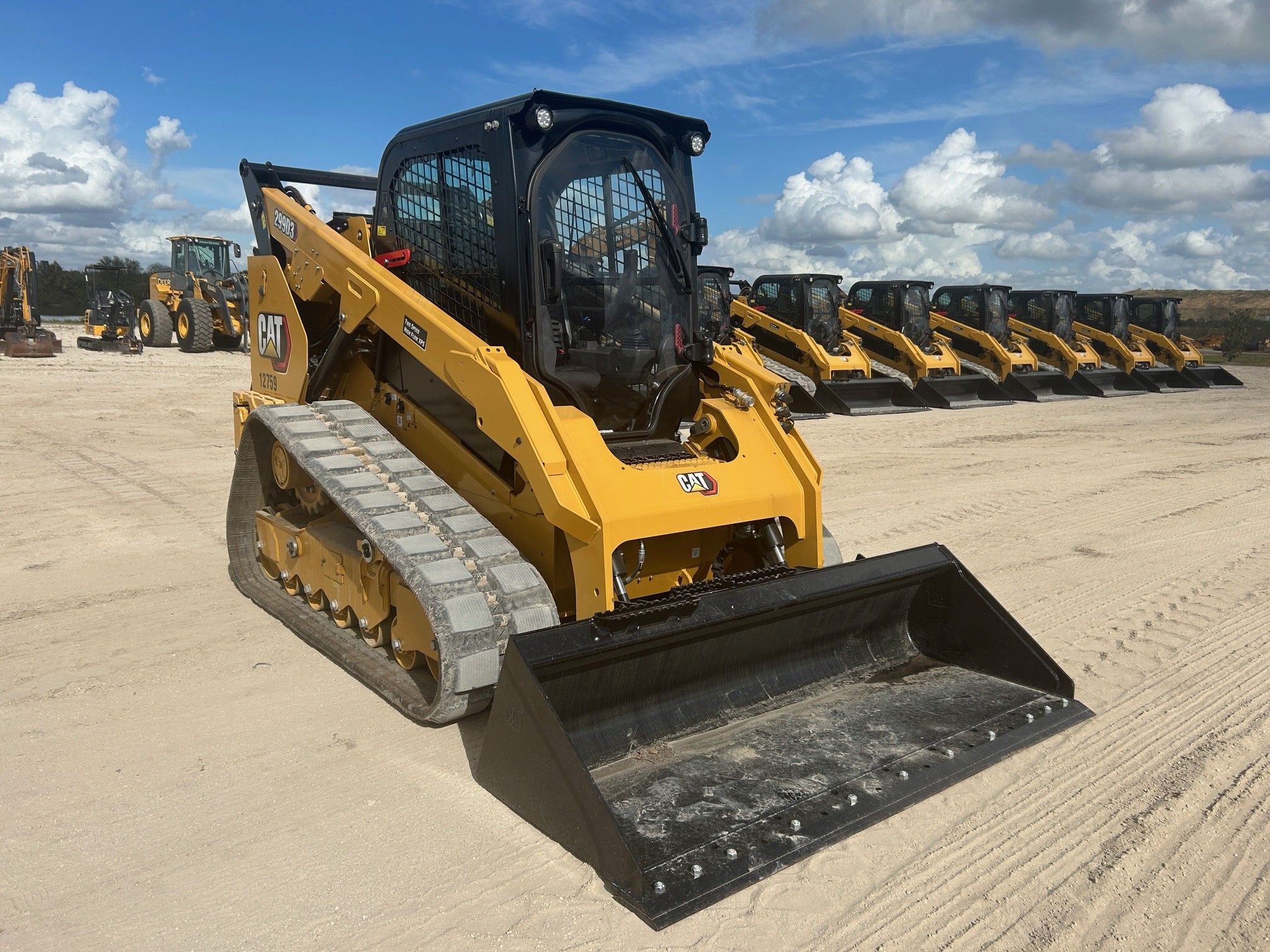 2024 CAT 299D3 Photo 6 Thumbnail