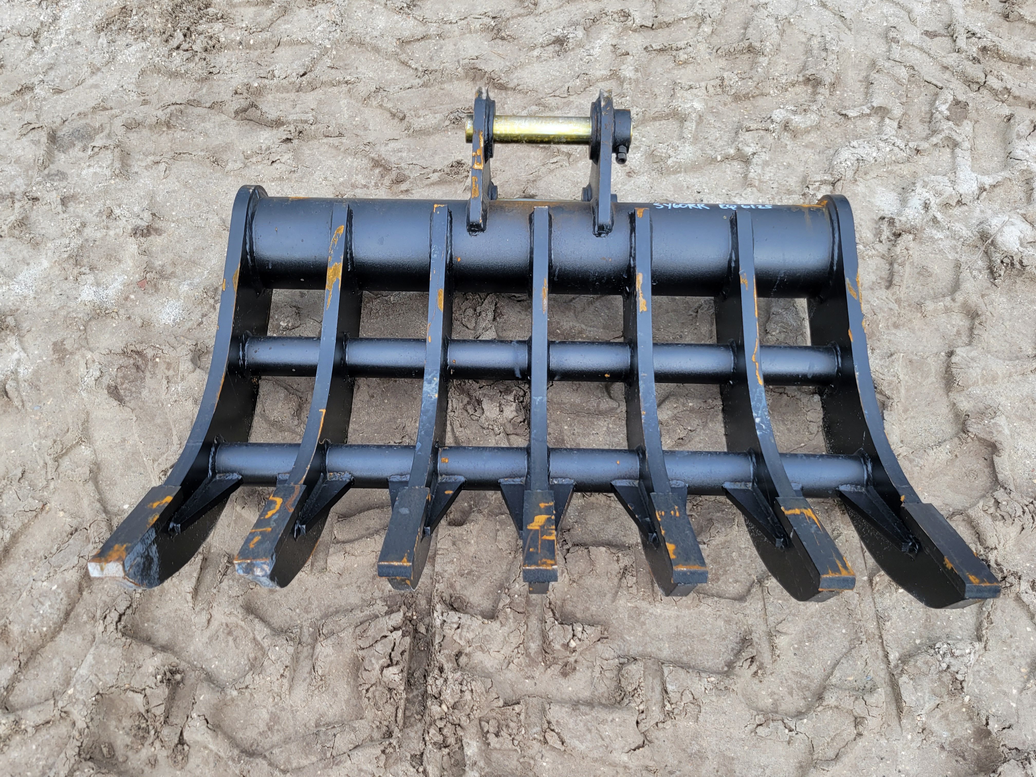 42" ROOT RAKE FOR SY60C Photo 2 Thumbnail