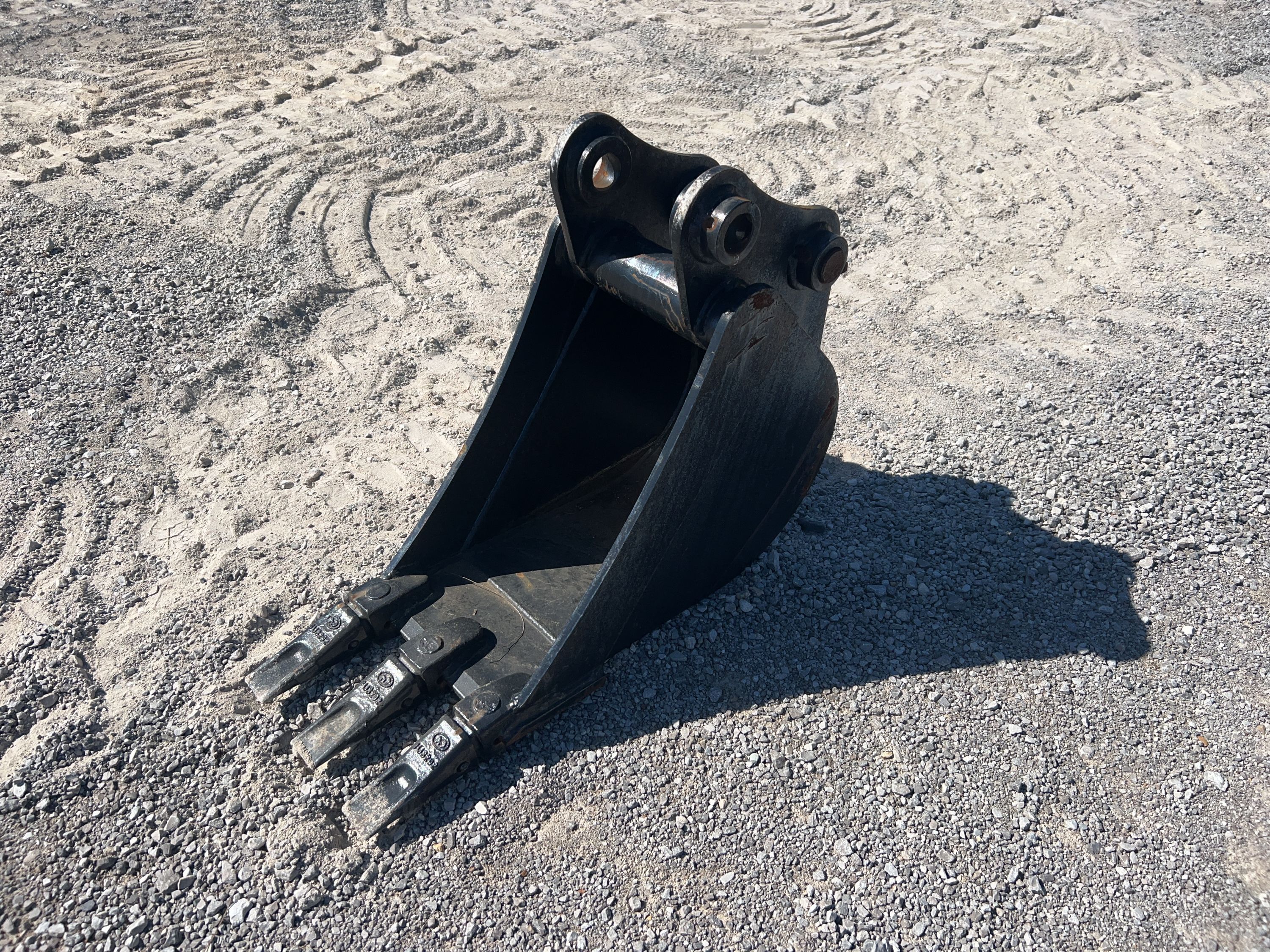 Equipment Photo - EQ8033