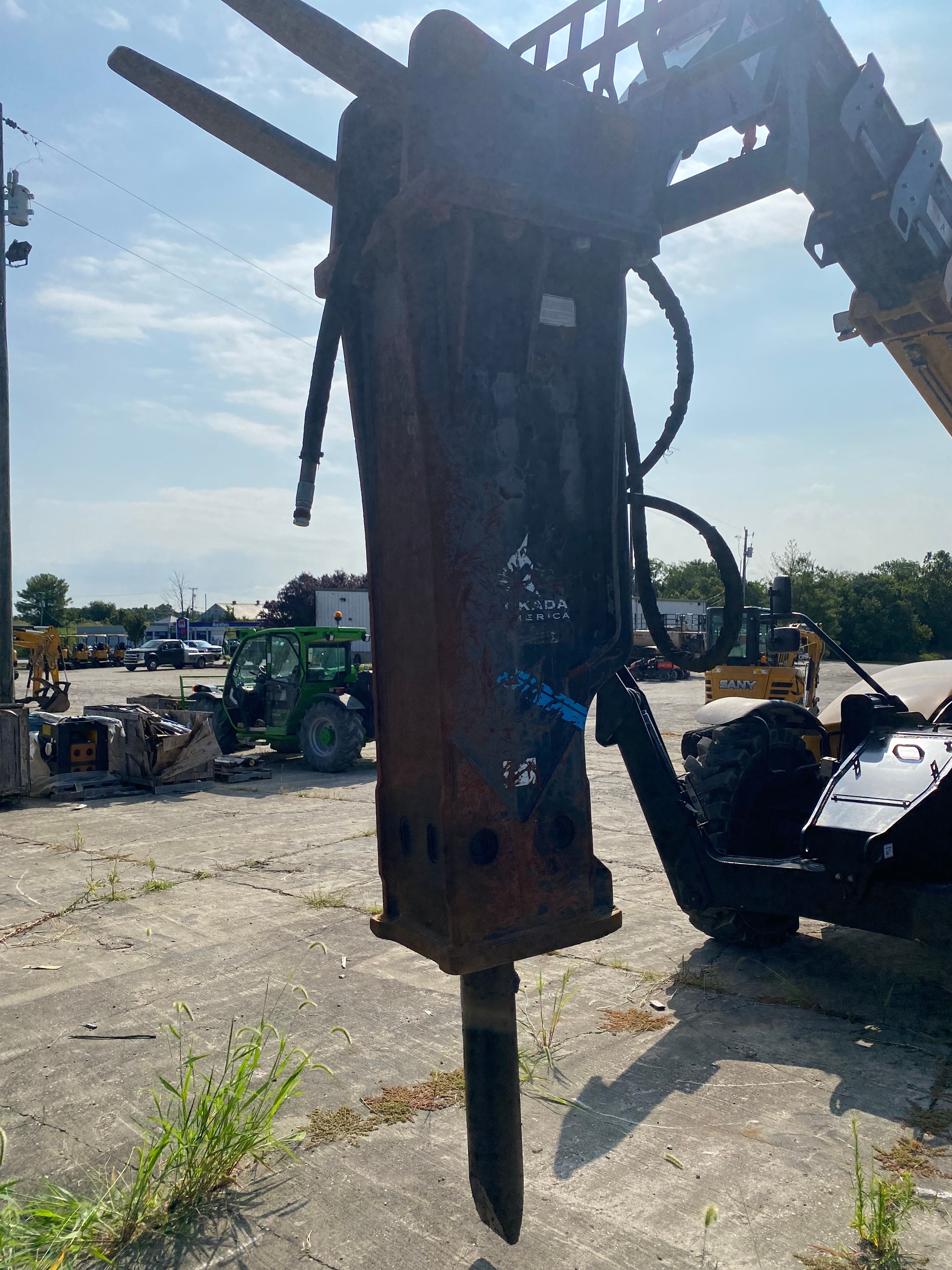 ORV7500 BREAKER (HAMMER) ASSEMBLY Photo 1 Thumbnail