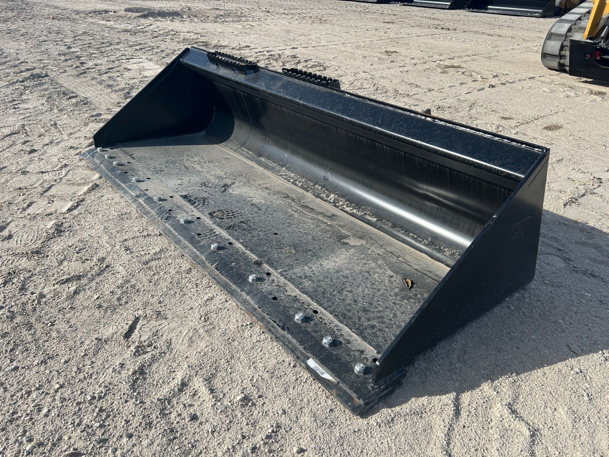 CAT 299D3 80" Skid Steer Bucket Photo 1 Thumbnail