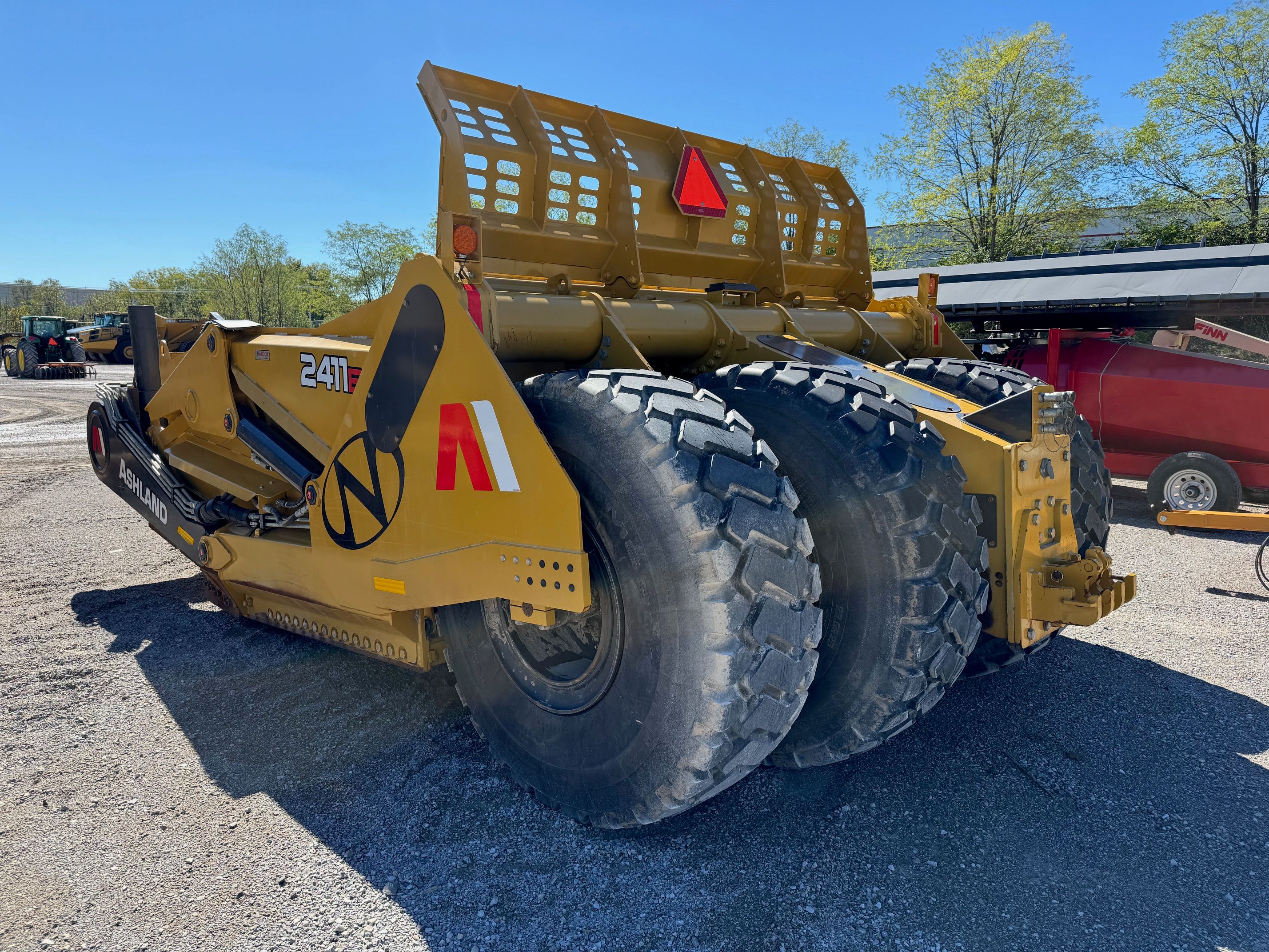 2022 ASHLAND 2411E PULL SCRAPER Photo 3 Thumbnail