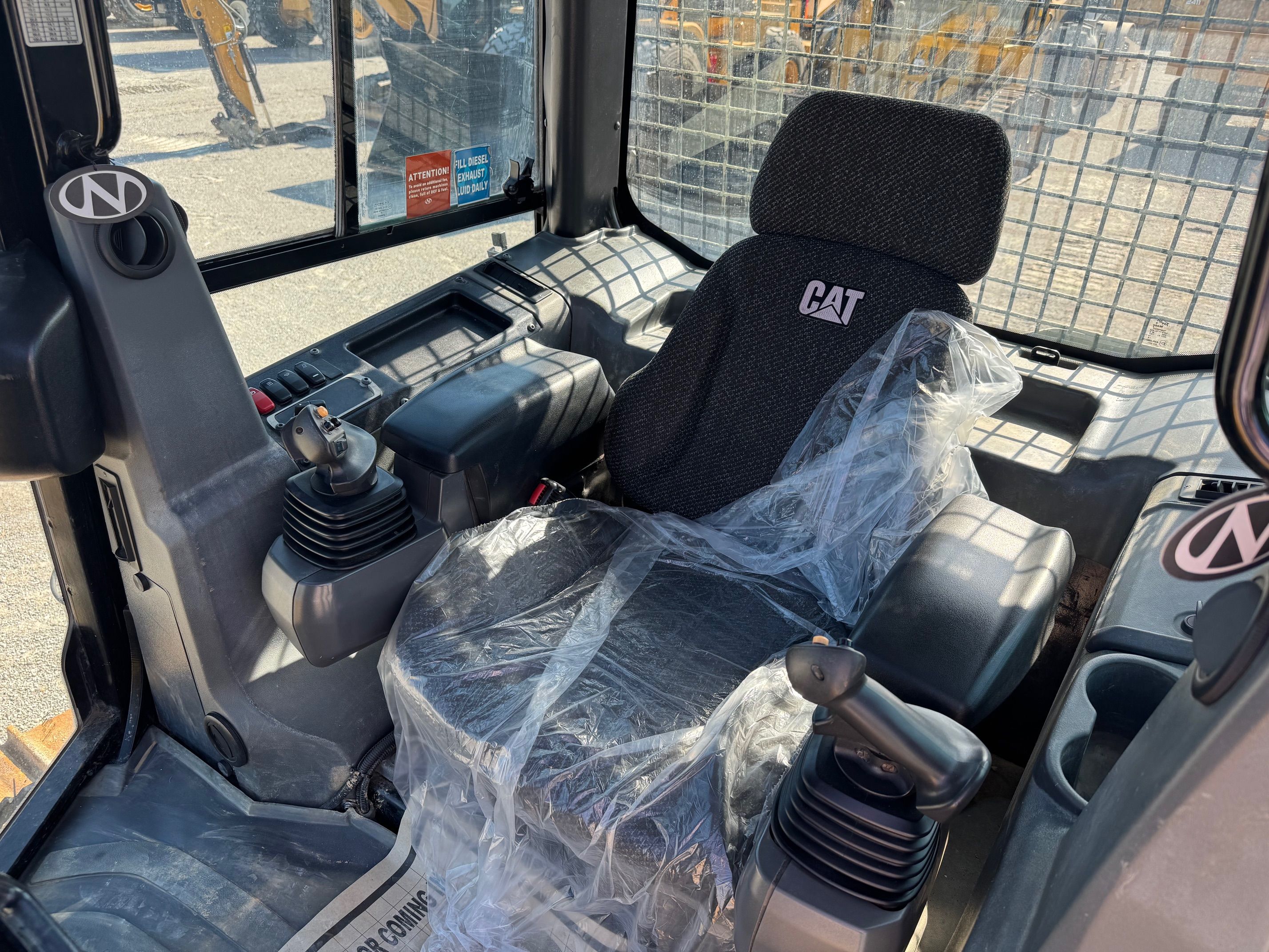 2018 CAT D5K LGP Photo 7 Thumbnail