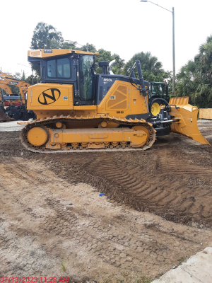 2023 JOHN DEERE 850L WLT Photo 5 Thumbnail