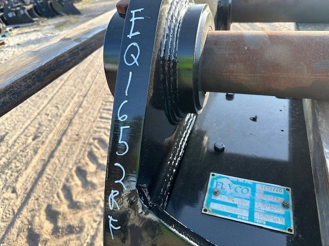 QUICK COUPLER FOR SY500H Photo 5 Thumbnail