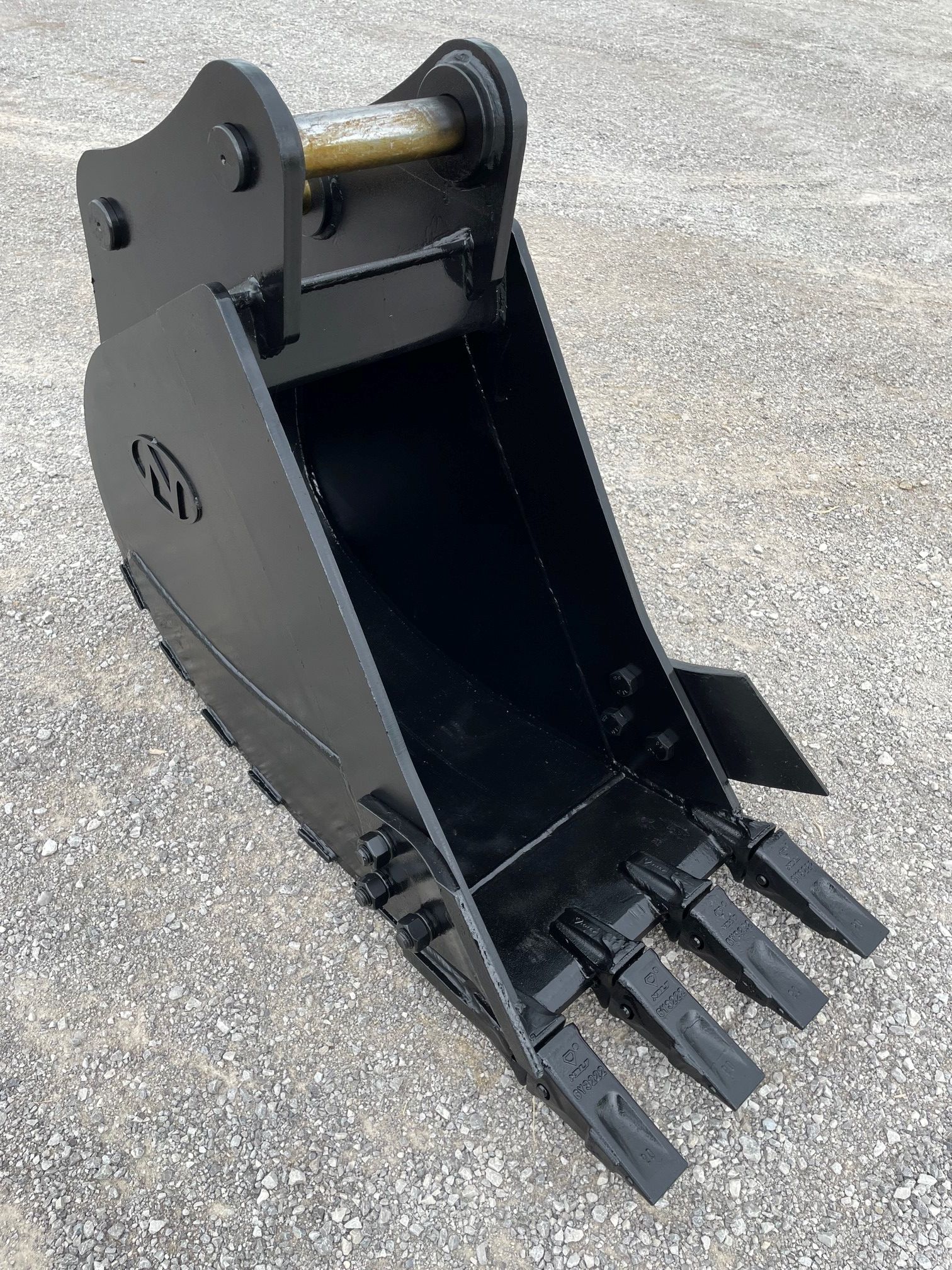 18" EXCAVATOR DIGGING BUCKET 55MM PIN Photo 2 Thumbnail