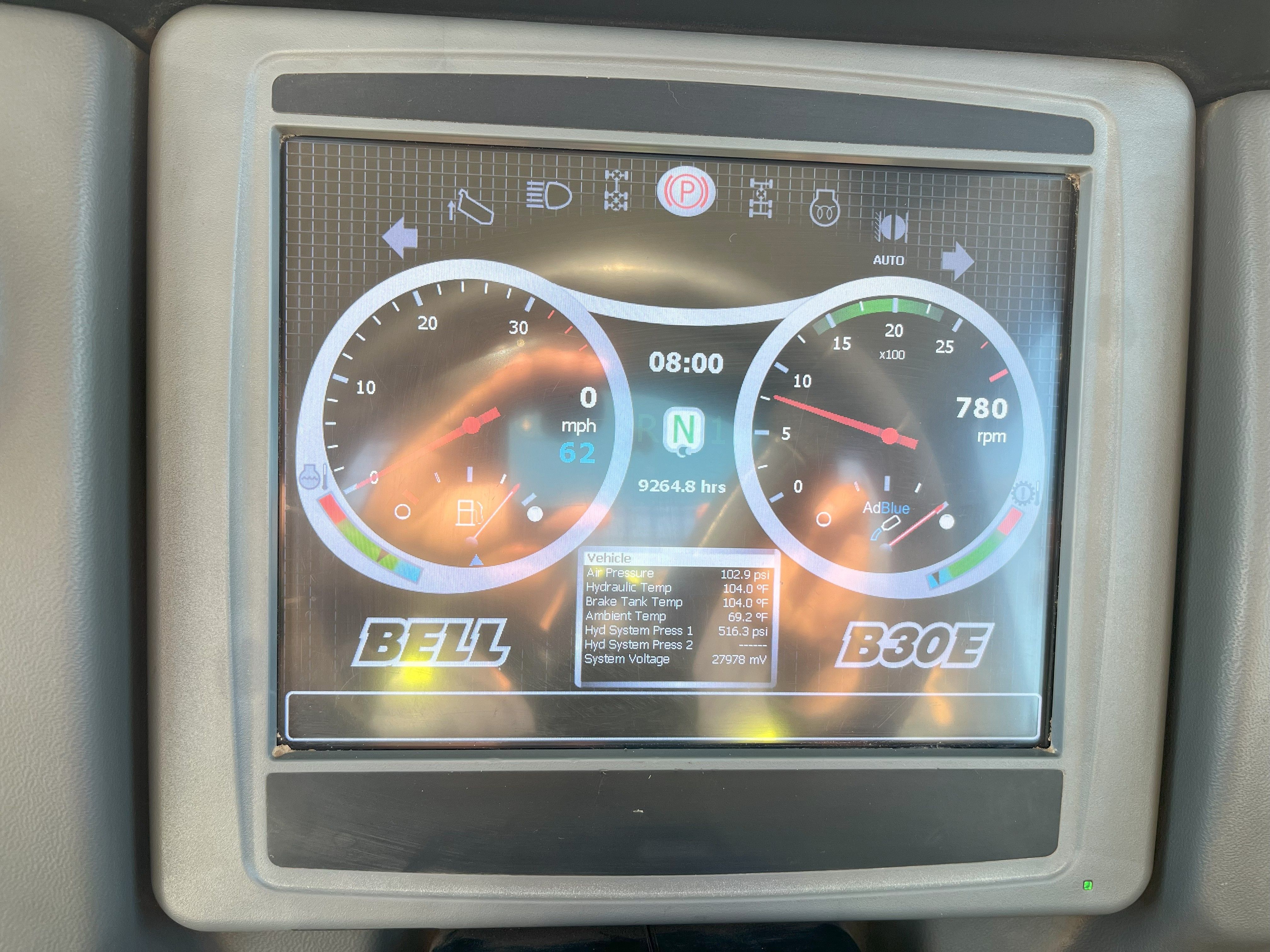 2015 BELL B30E Photo 9 Thumbnail