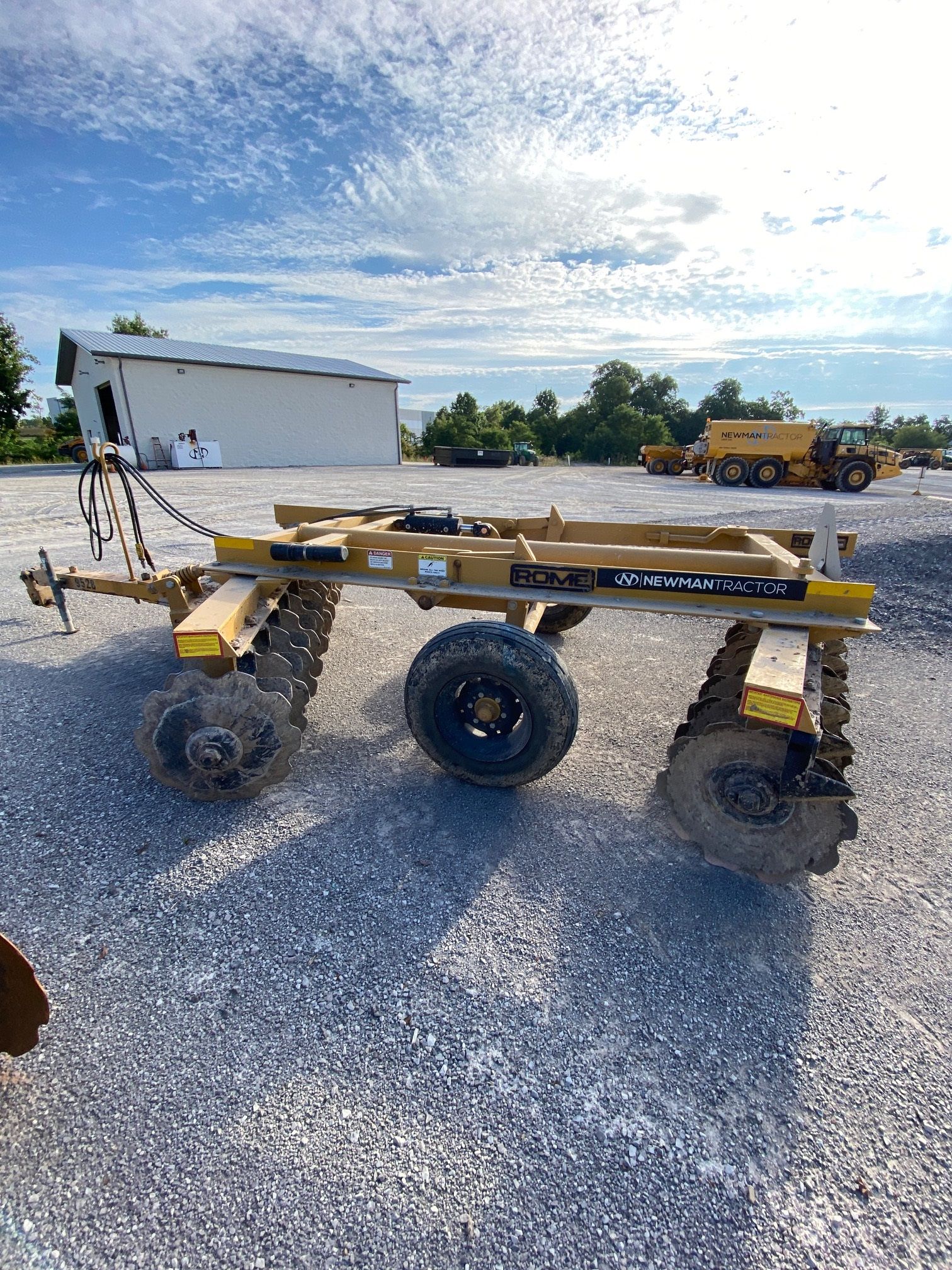 2022 Rome 10'6" OFFSET DISC HARROW Photo 4 Thumbnail