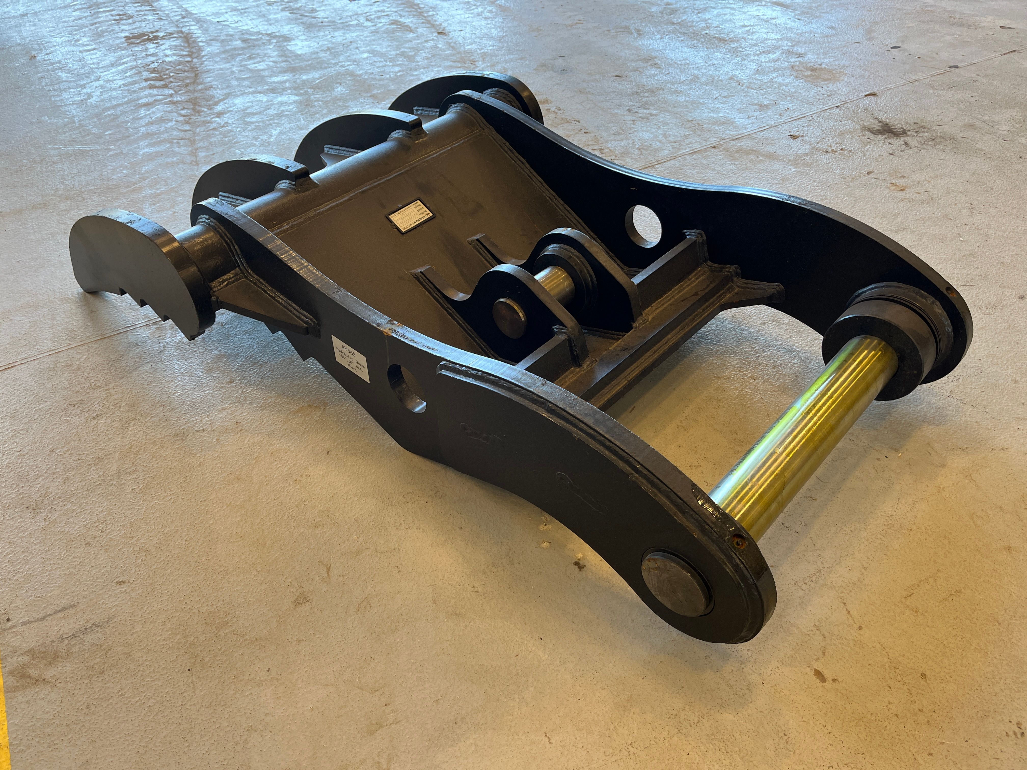 THUMB FOR SY365C (NO QUICK COUPLER) Photo 2 Thumbnail