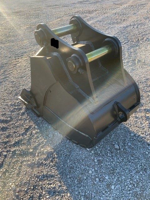 42" DIGGING BUCKET WITH 90MM PINS Photo 4 Thumbnail