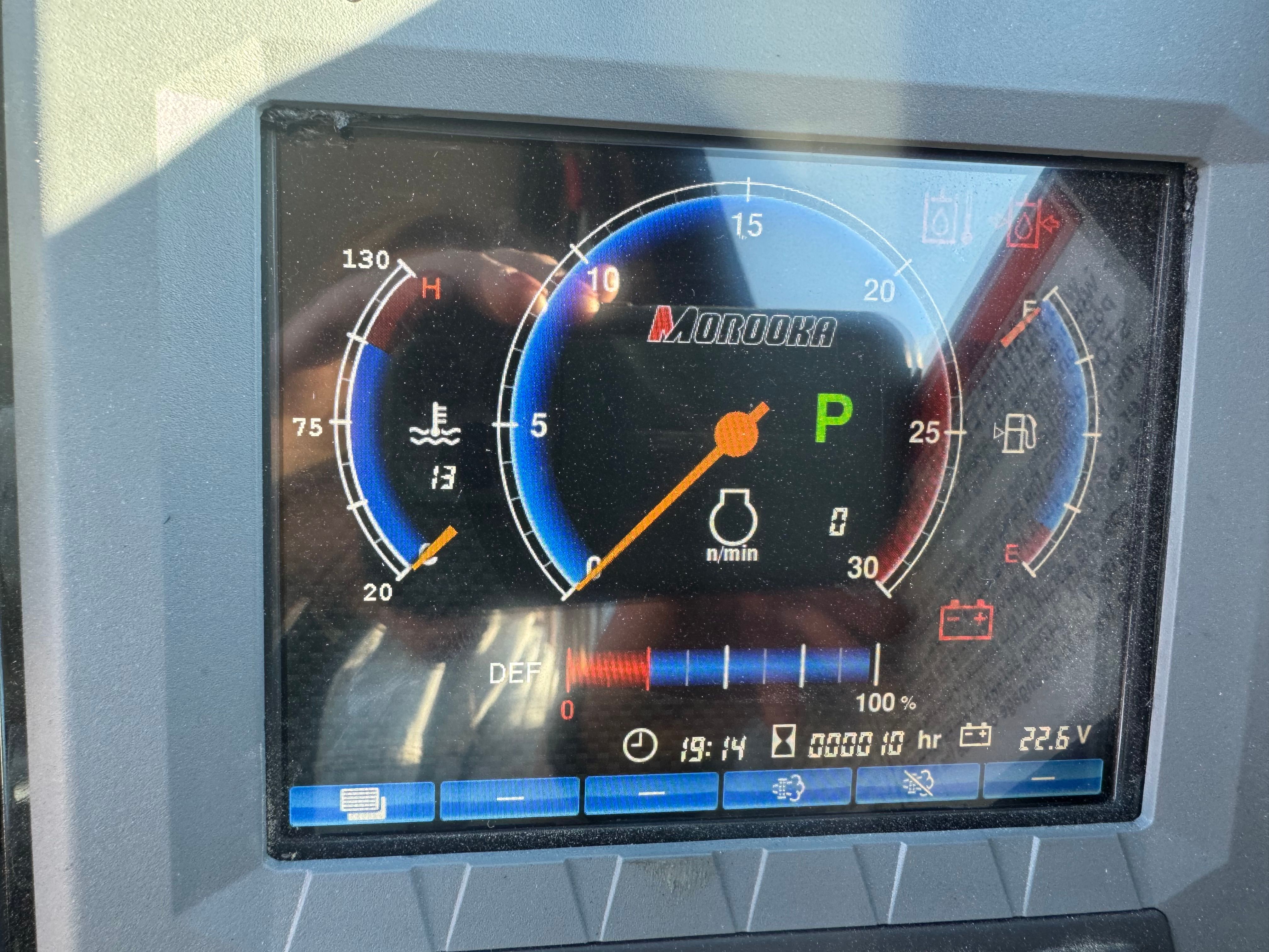 2024 MOROOKA MST 2200VD Photo 10 Thumbnail