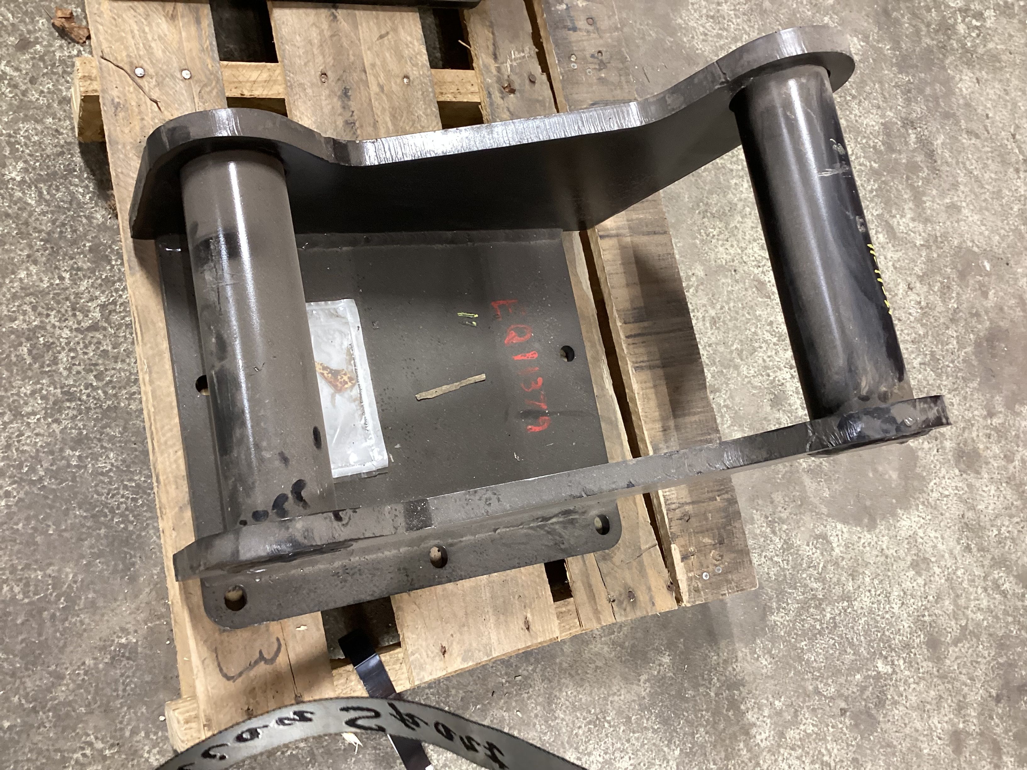 SY155U MOUNT BRACKET FOR 41" HIGH INERTIA MULCHER Photo 3 Thumbnail