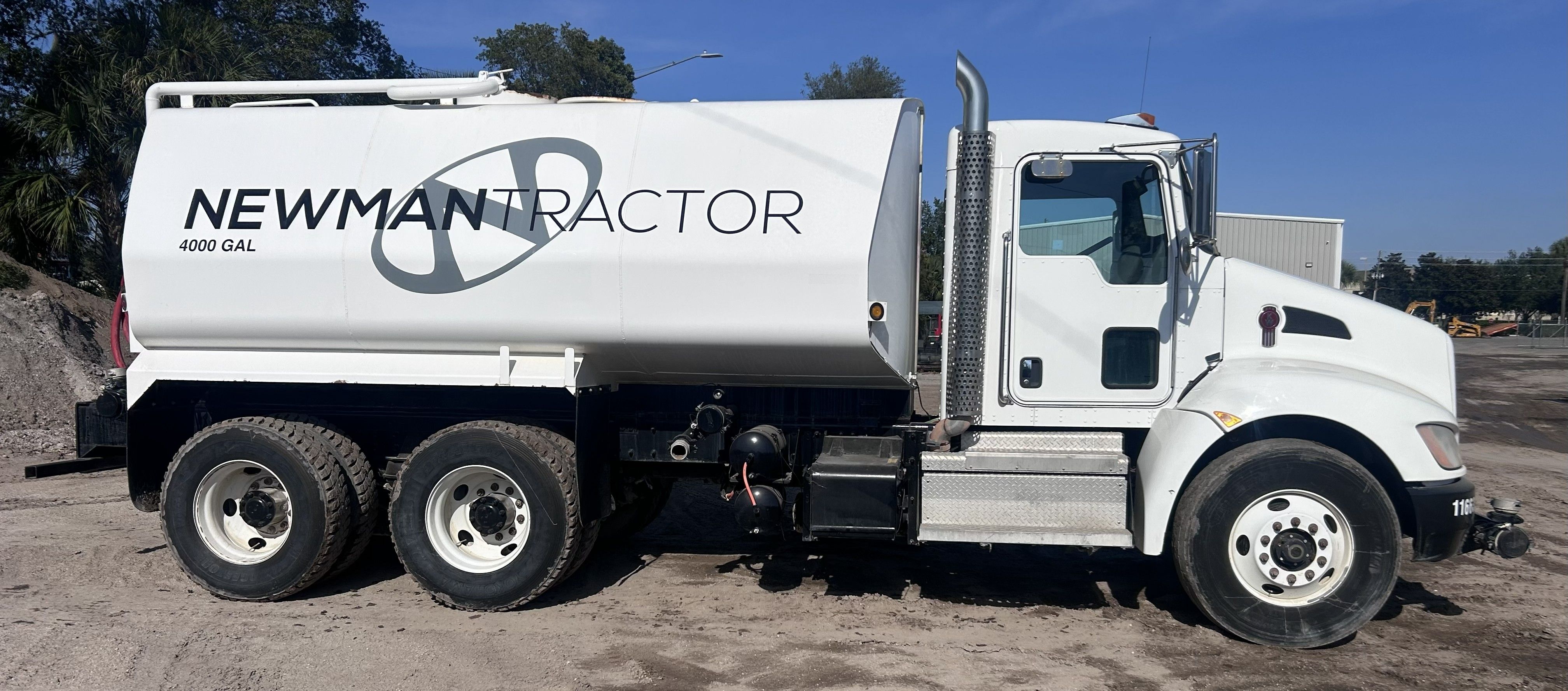 2020 KENWORTH T370 WATER Photo 5 Thumbnail