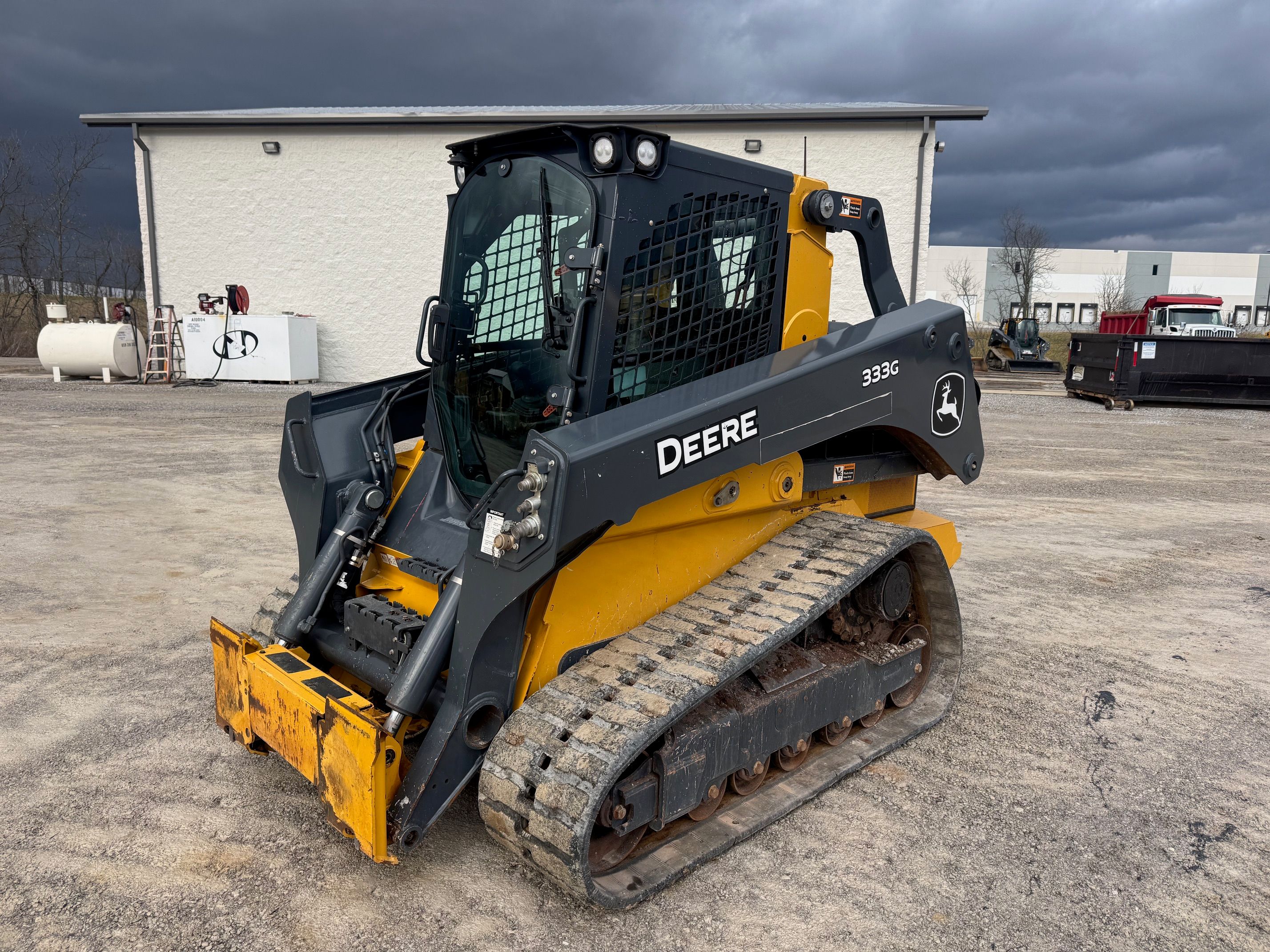 2023 JOHN DEERE 333G Photo 1 Thumbnail