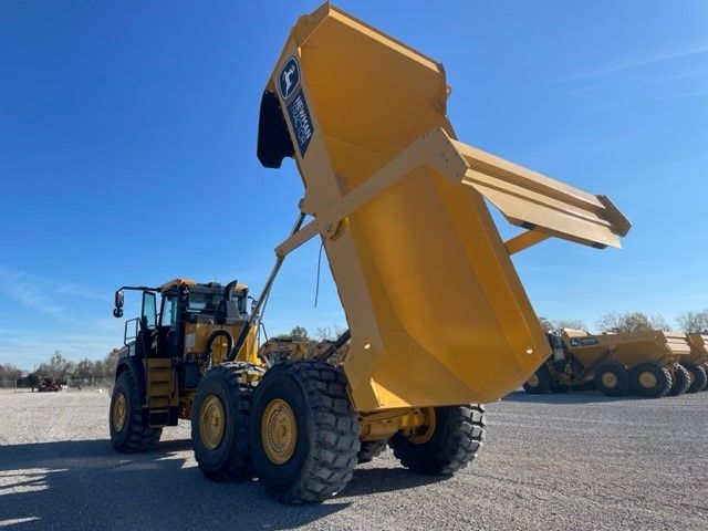 TAILGATE FOR JOHN DEERE 460P Photo 4 Thumbnail