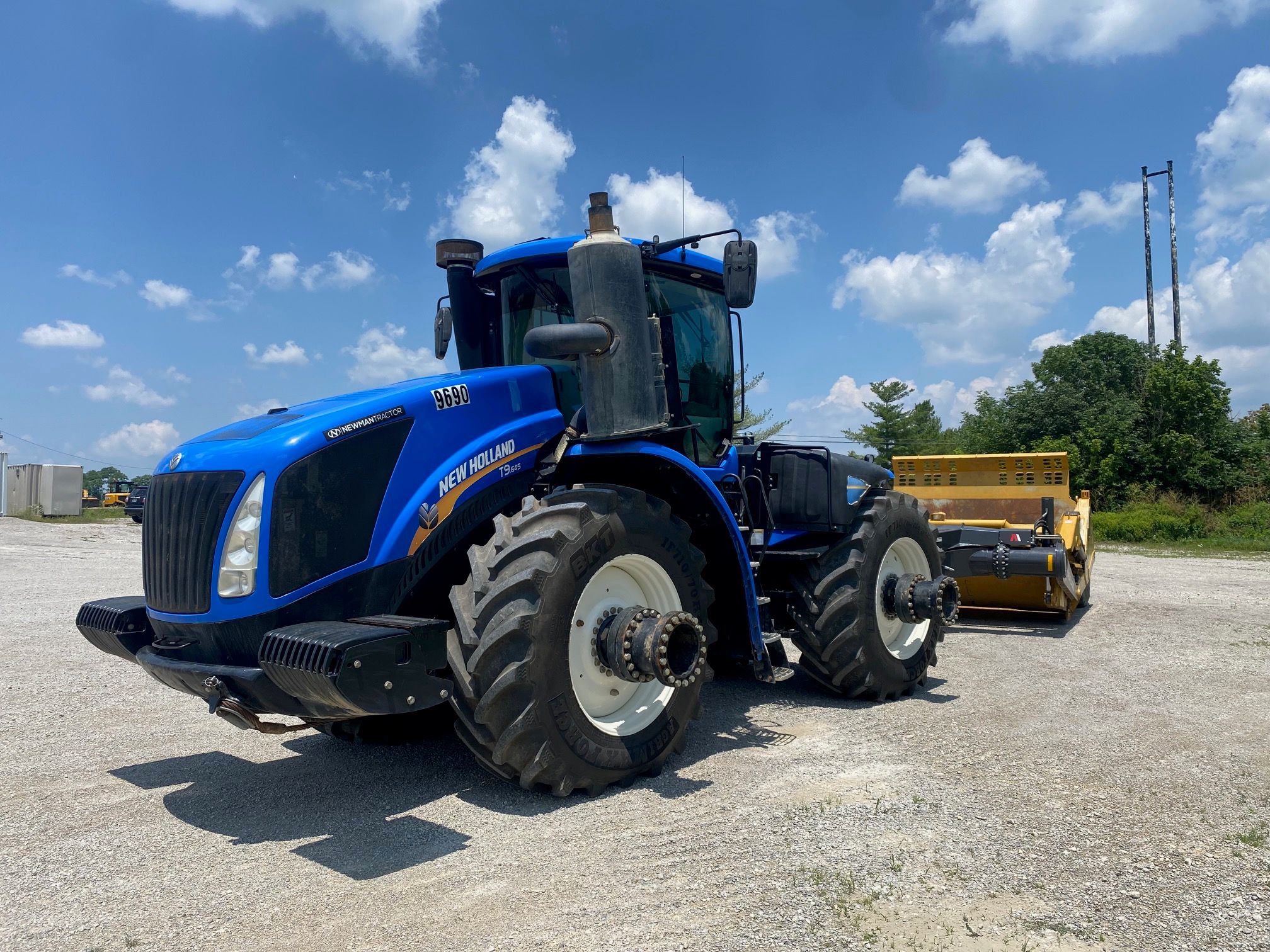 2019 NEW HOLLAND T9-645 Photo 1 Thumbnail