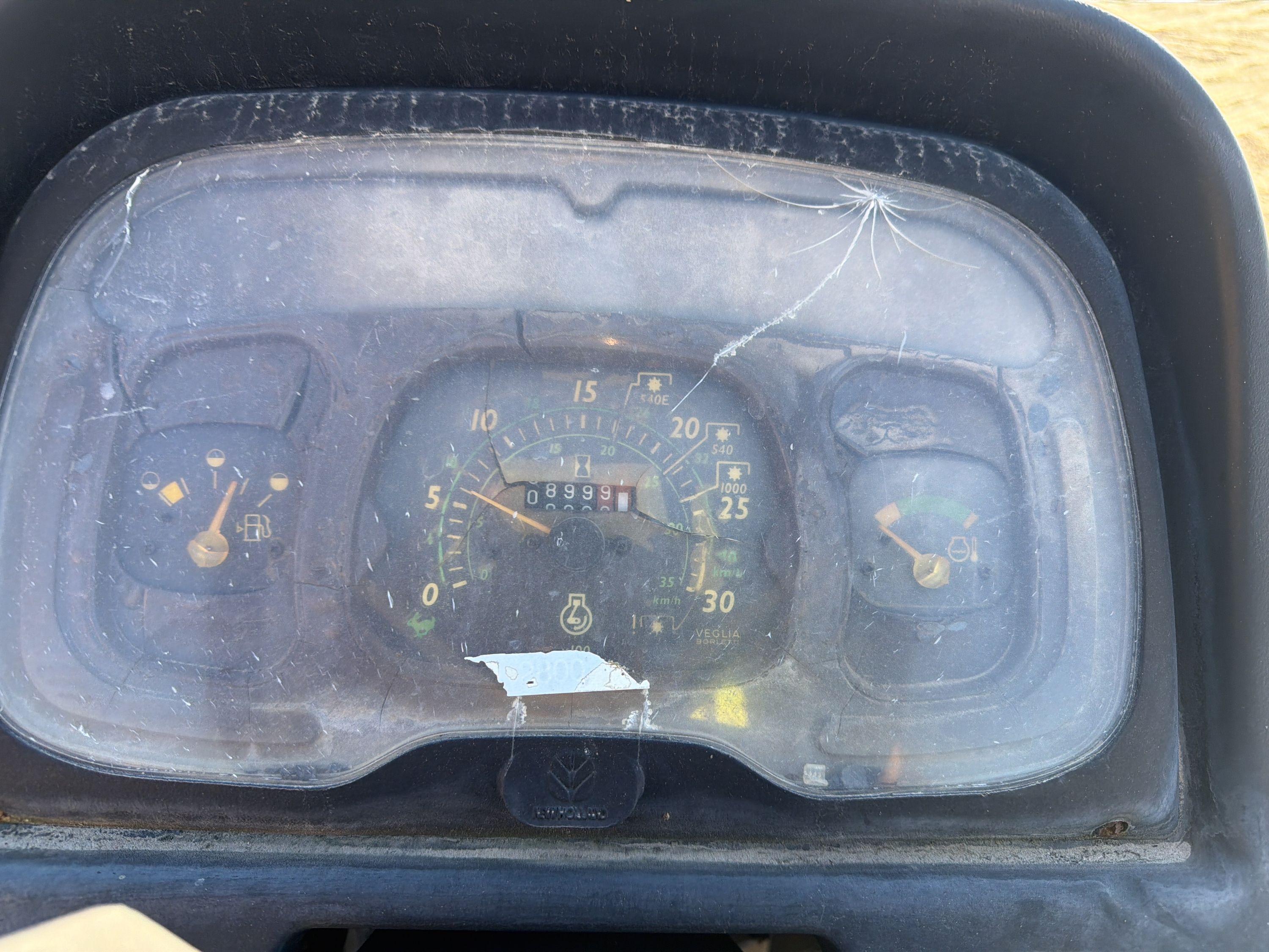 Equipment Photo - EQ888 Thumbnail