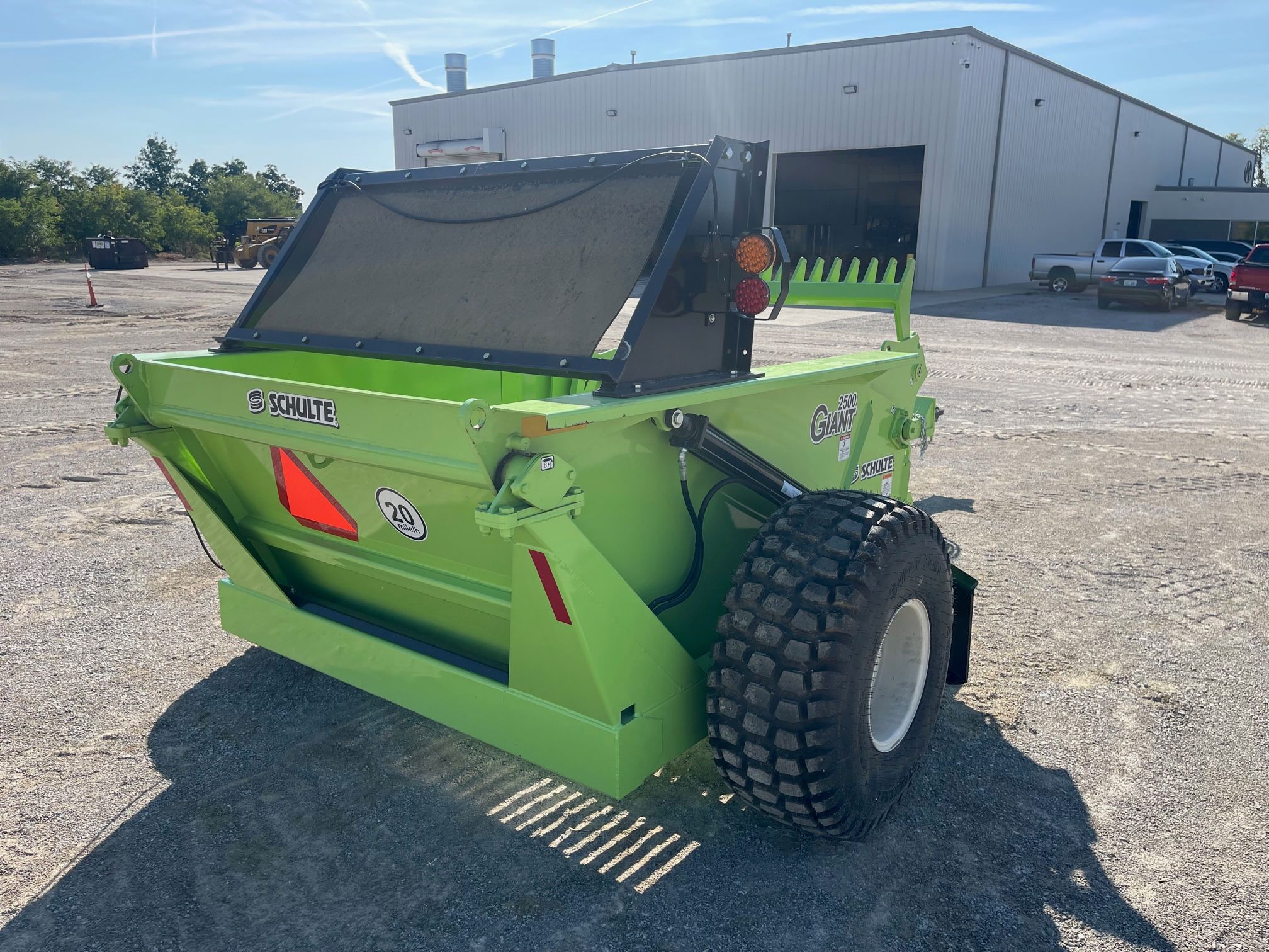 2023 SCHULTE 2500 ROCK PICKER Photo 3 Thumbnail