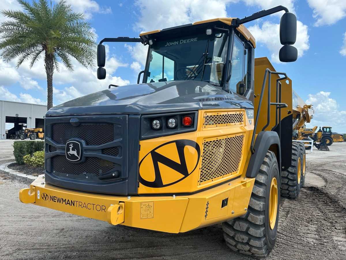 2024 JOHN DEERE 310P Photo 1