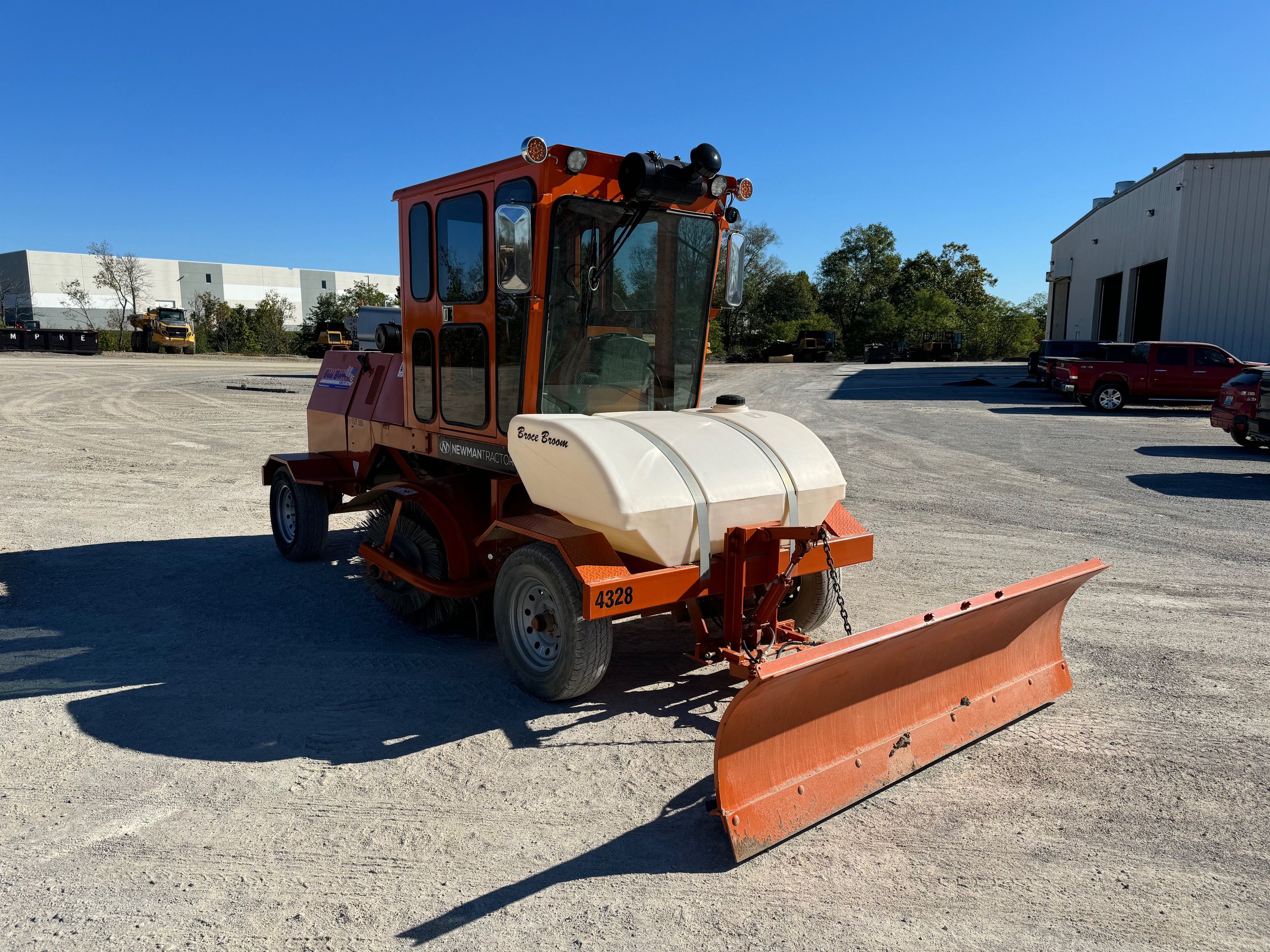 2022 BROCE RJT350 Photo 4 Thumbnail