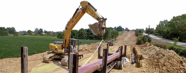 sany-excavator-rentals-available-sany-working-on-pipeline-jobsite