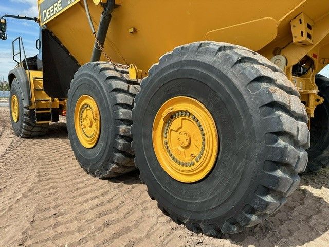 2020 JOHN DEERE 410E Photo 11 Thumbnail