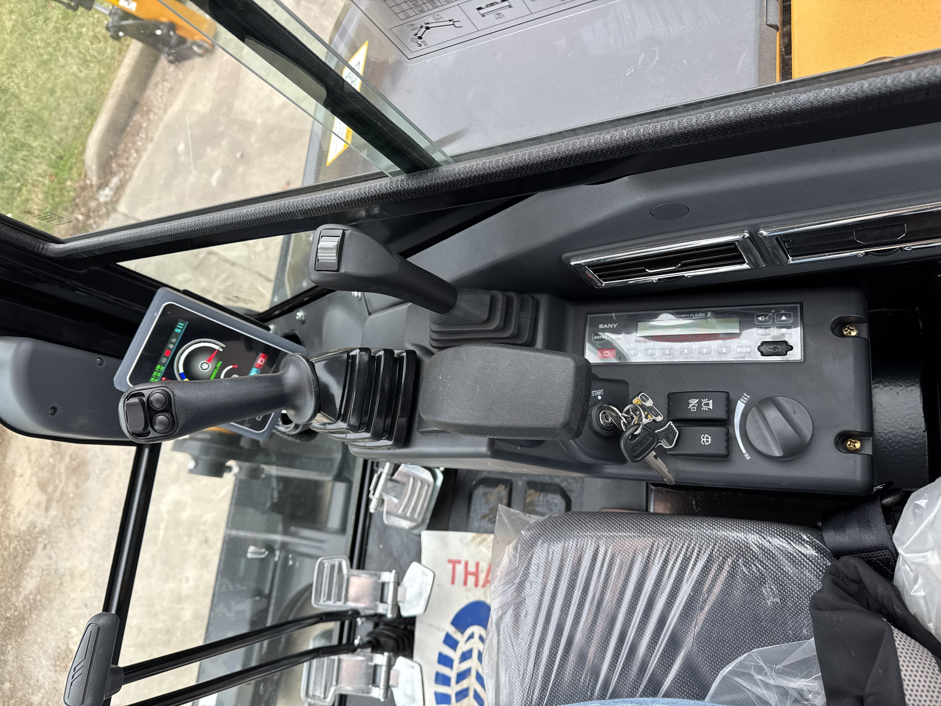 Equipment Photo - EQ14038 Thumbnail