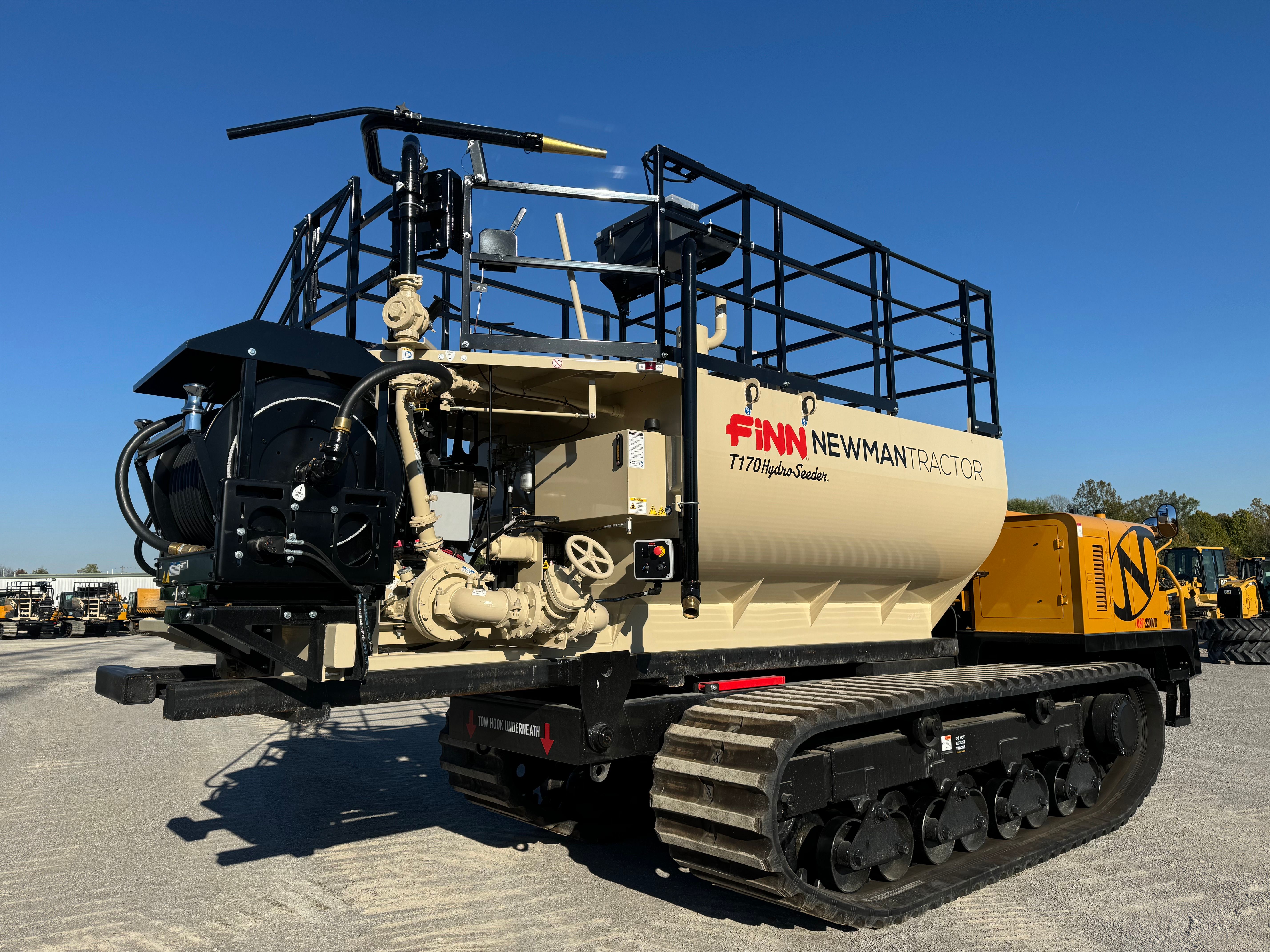 2024 MOROOKA MST 2200VD Photo 4 Thumbnail