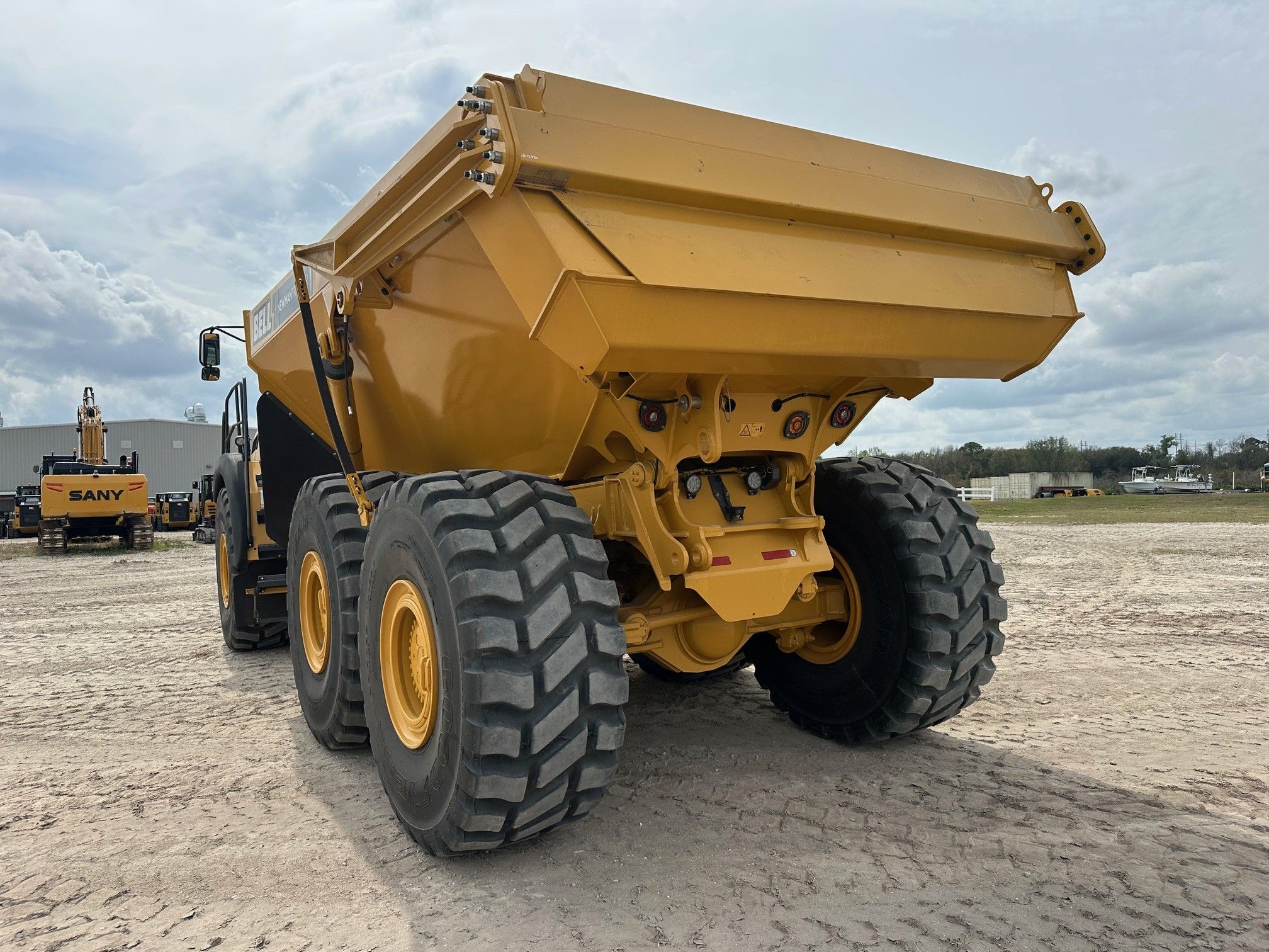 2025 BELL B45E Photo 3 Thumbnail