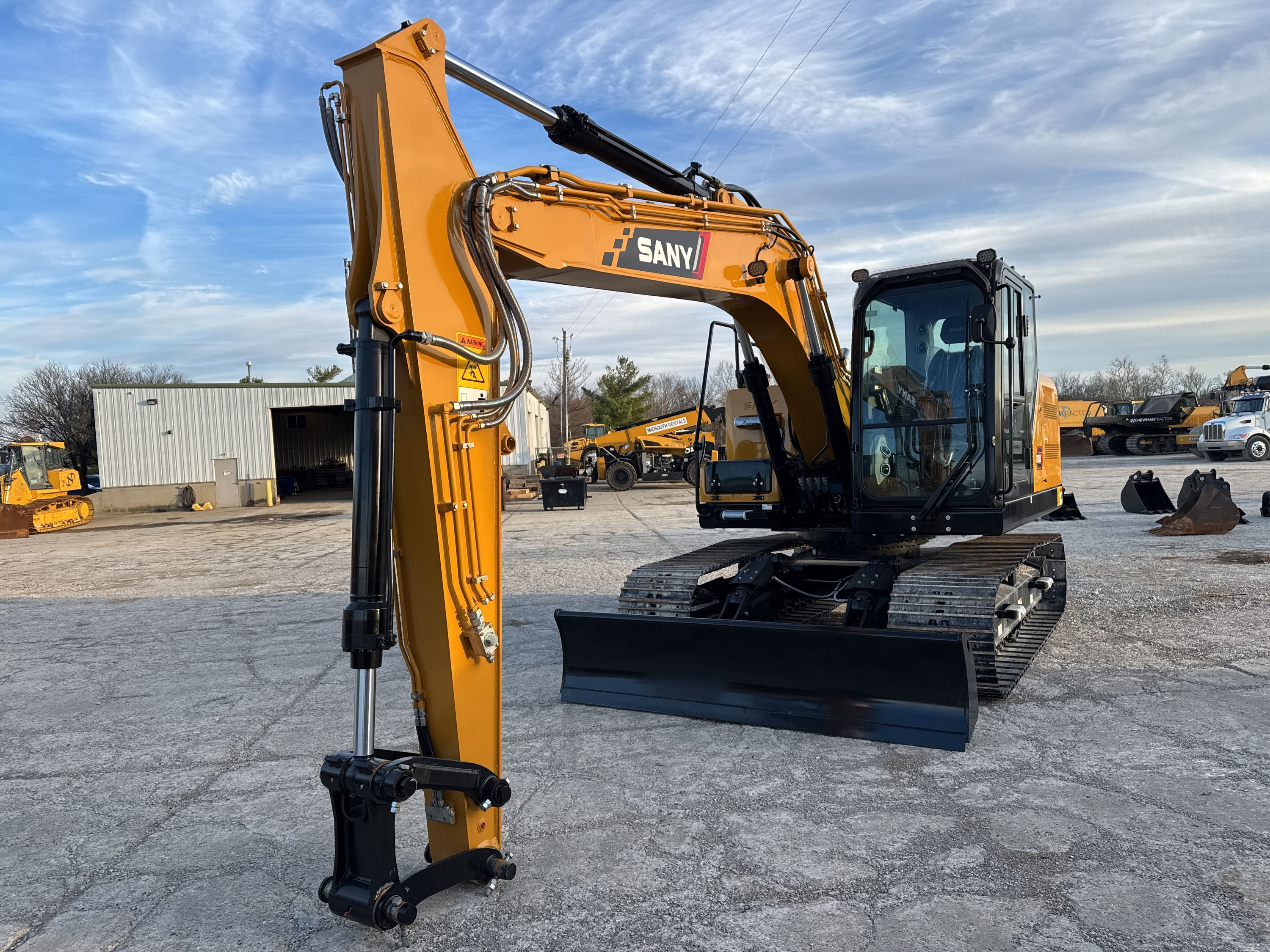 2025 SANY SY135C Photo 16 Thumbnail