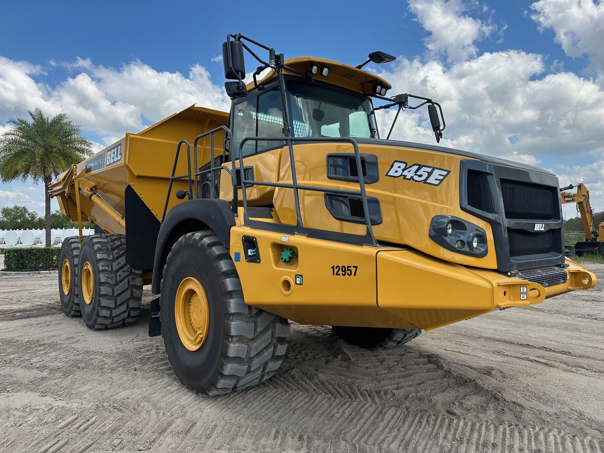 2025 BELL B45E Photo 6 Thumbnail