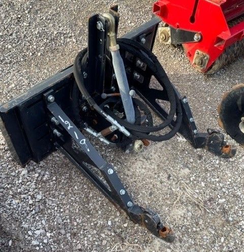 2022 WOLVERINE SKID STEER 3 PT HITCH Photo 1 Thumbnail
