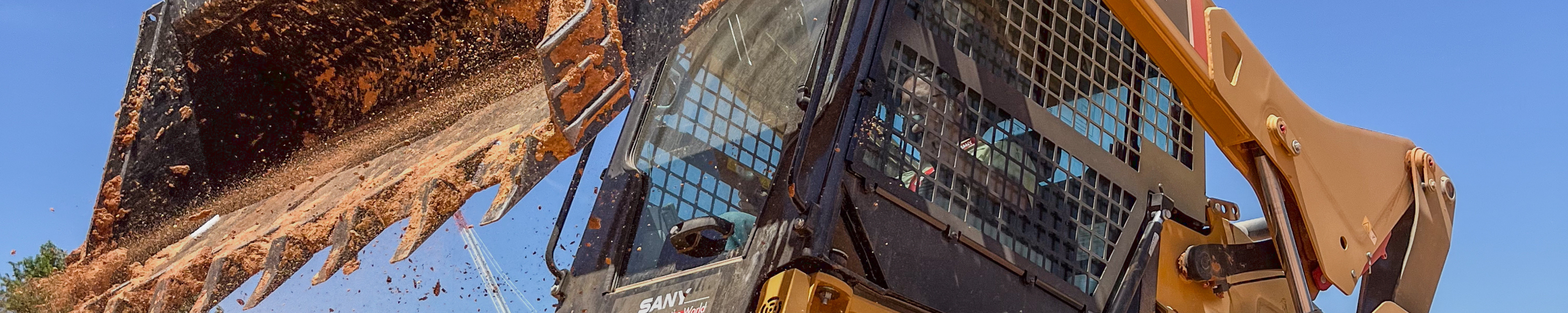 Newman Tractor Image