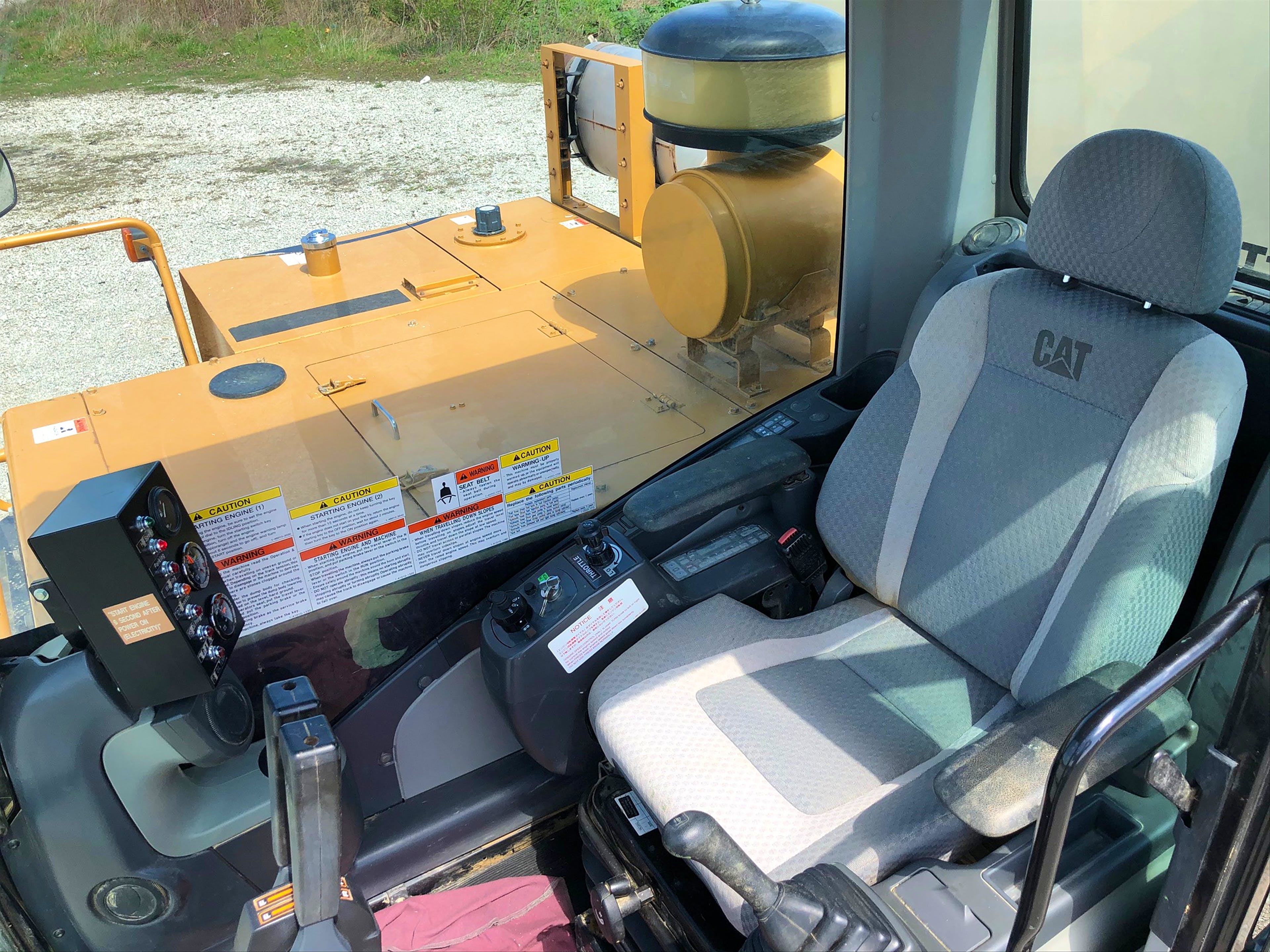 2014 MOROOKA MST 2200VD Photo 13 Thumbnail